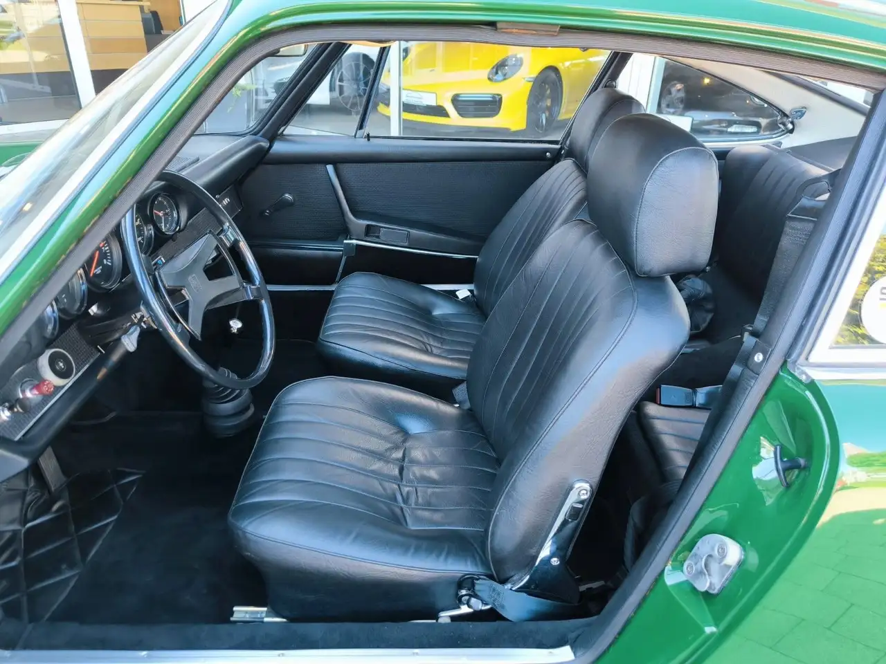 Porsche 911 F-Modell Coupe **schöner Zustand**, foto 2