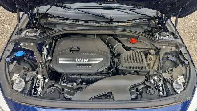 BMW 1 Series view 15