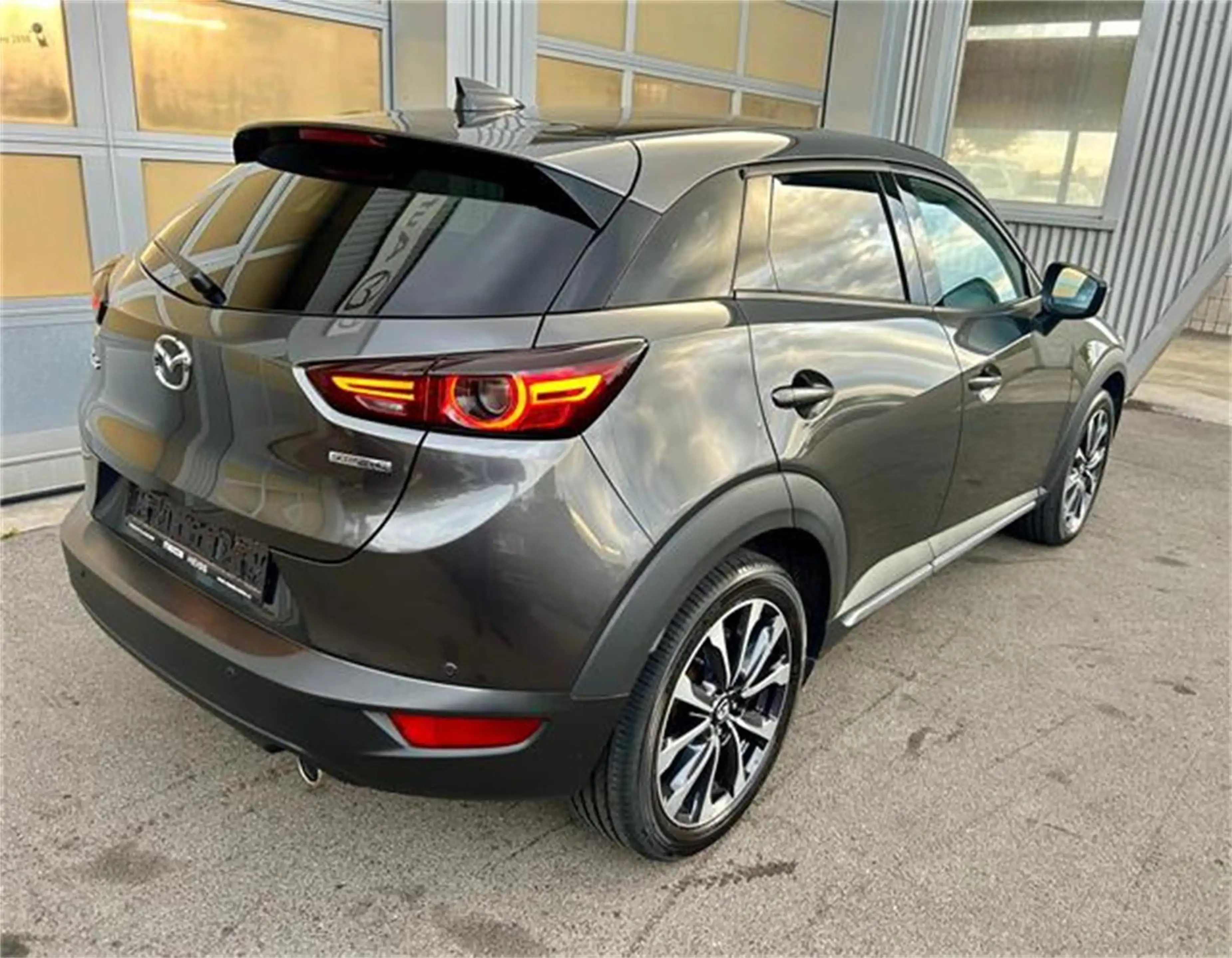 Mazda CX-3 G121 Revolution Top mit Navigation & Carplay/ — photo 7