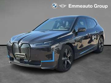 xDrive 40