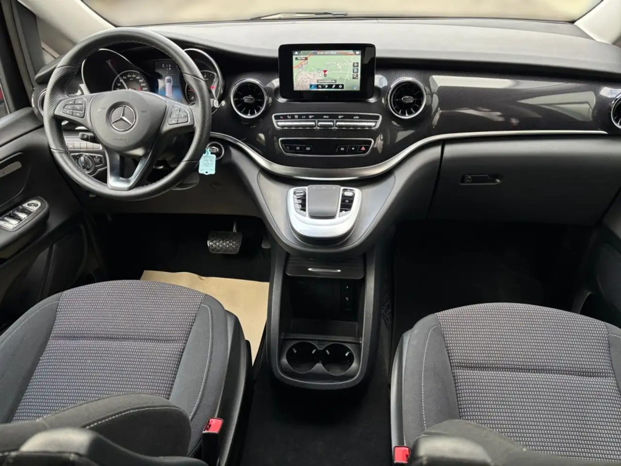 Mercedes-Benz V 220 d 4M EDITION Kompakt ILS-LED/AHK 2.5t/ 13