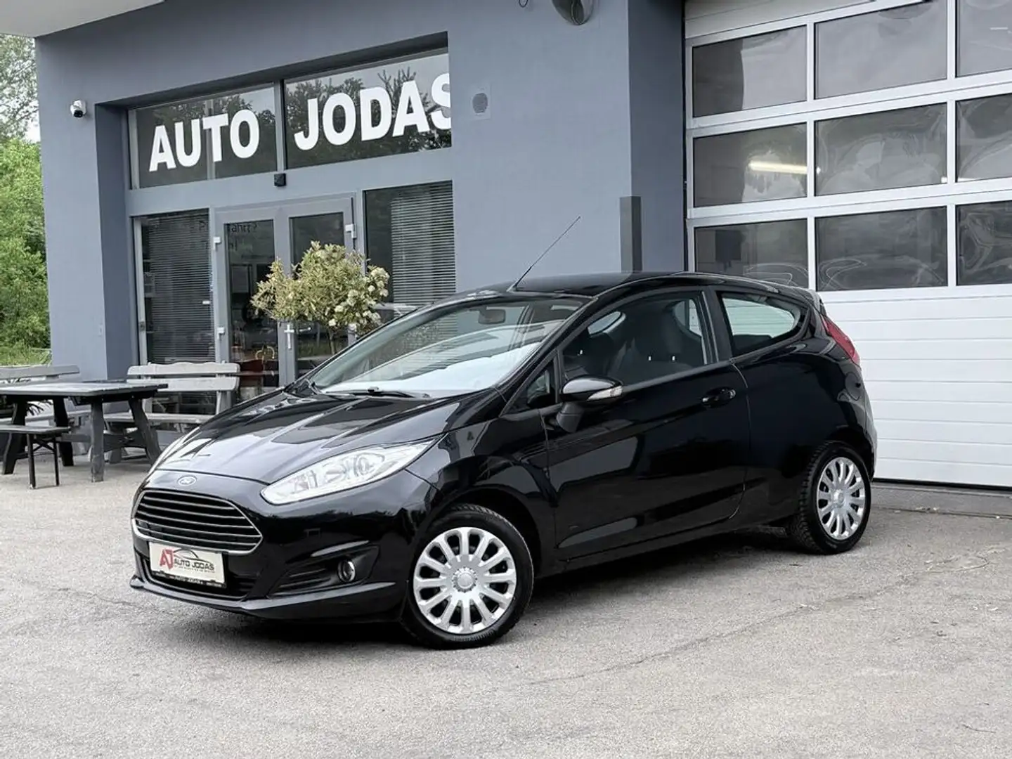 Ford Fiesta Trend 1.25 **1.Besitz/Freisprech** Schwarz - 2