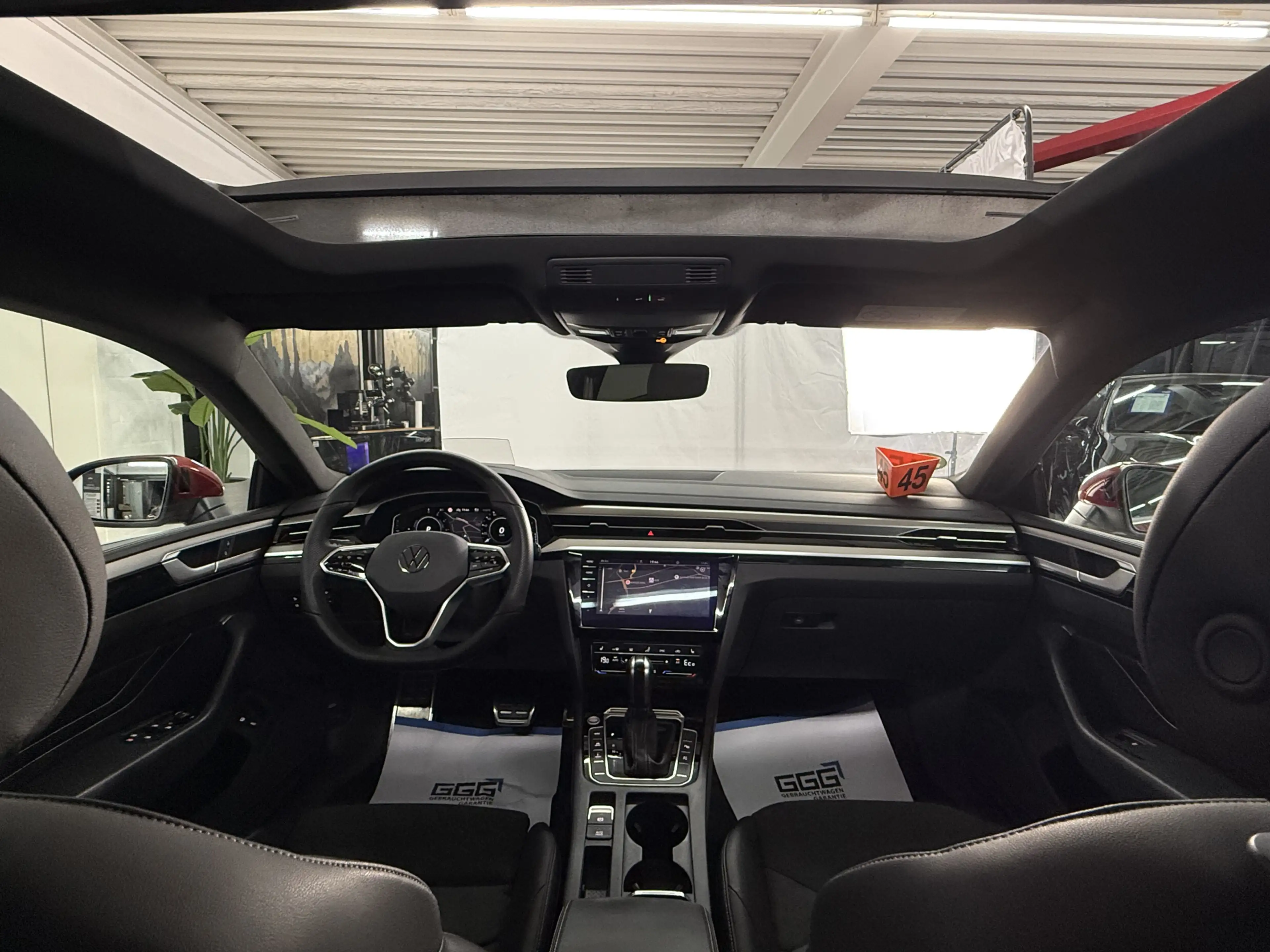 Volkswagen Arteon R-Line eHybrid IQ Pano ACC 360° StHz AHK — photo 5