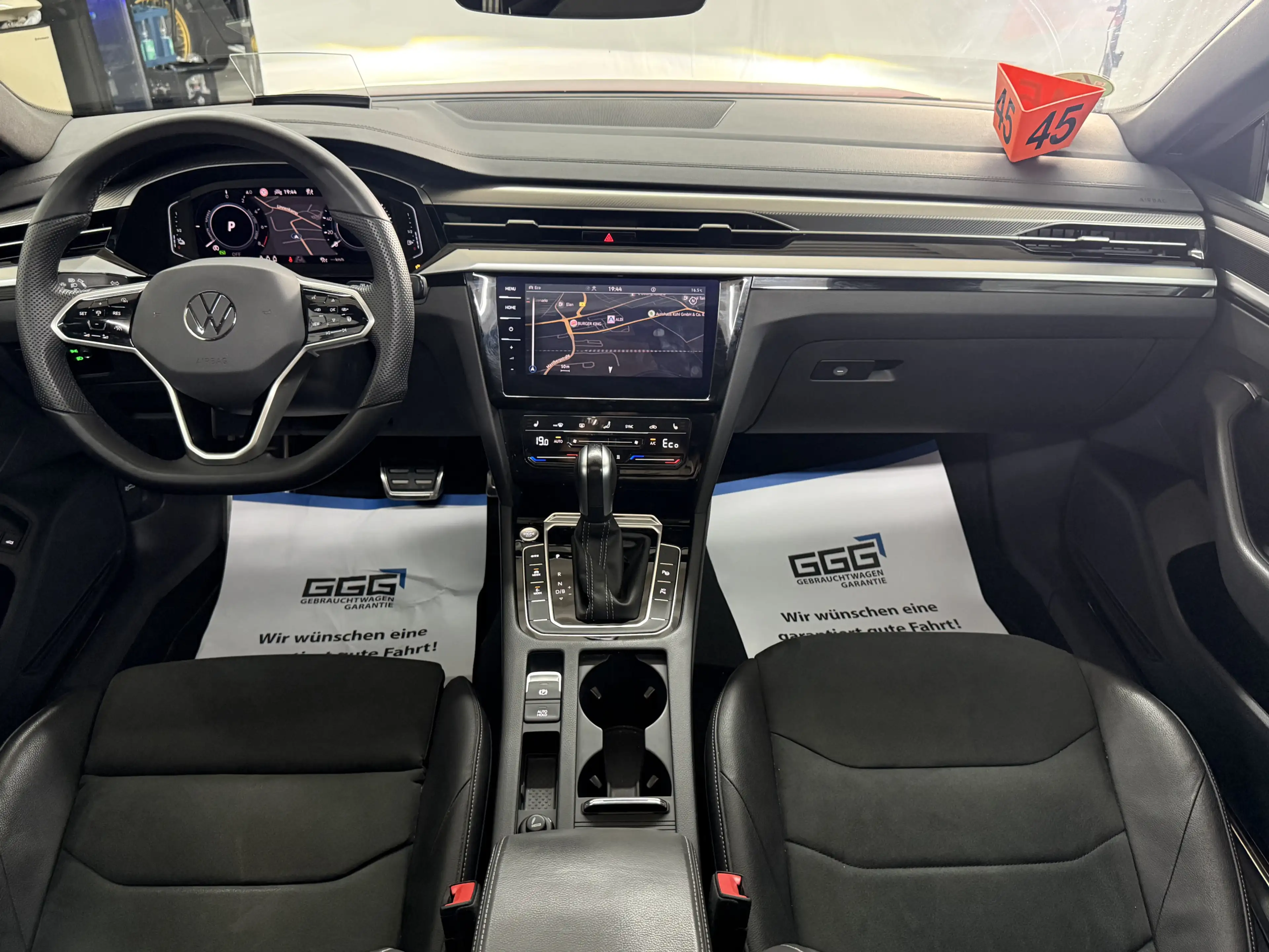 Volkswagen Arteon R-Line eHybrid IQ Pano ACC 360° StHz AHK — photo 13