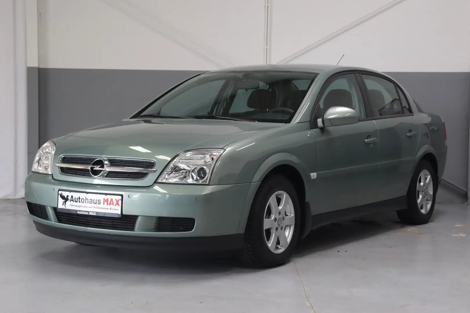 Opel Vectra C Lim.~1.Hand~Klimaauto~wenig KM~Rentner Grün - 1
