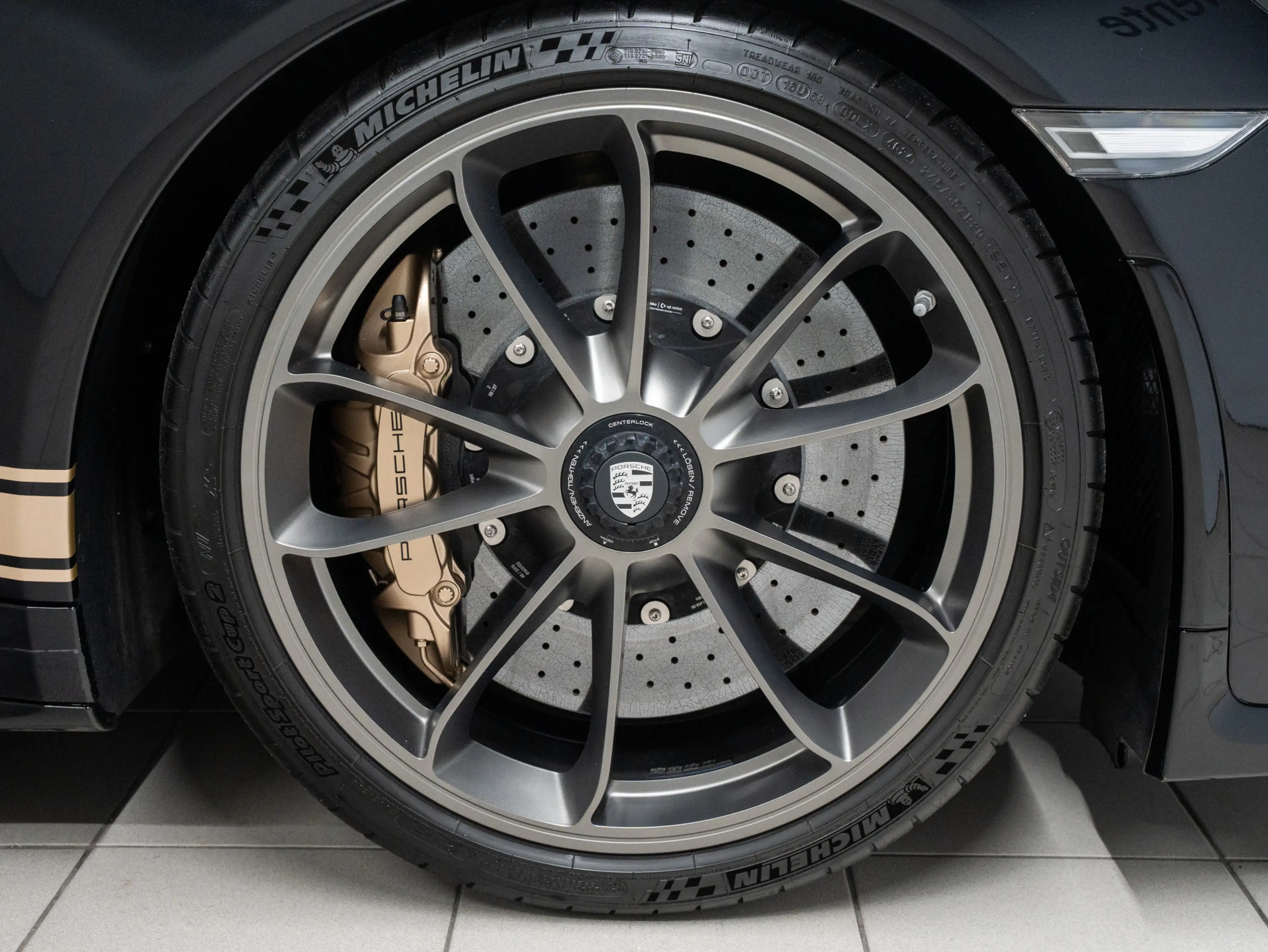 Porsche 991 Speedster — photo 11