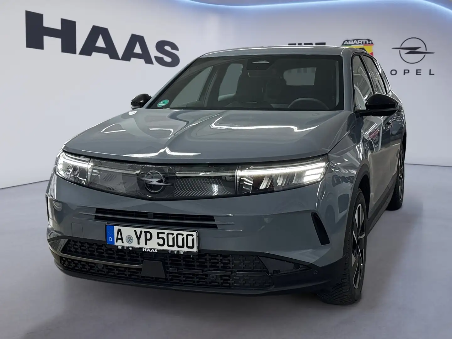 Opel Grandland 1.2 Mildhybrid Edition Navigation Gris - 2