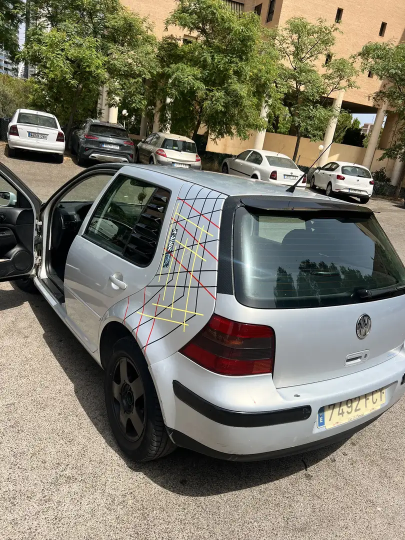 Volkswagen Golf 1.6 Automatik Sport Edition - 1