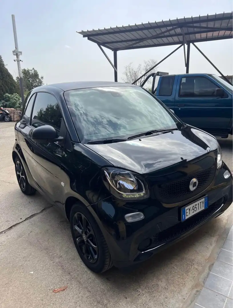 smart forTwo Fortwo III 2015 1.0 Youngster 71cv Nero - 2