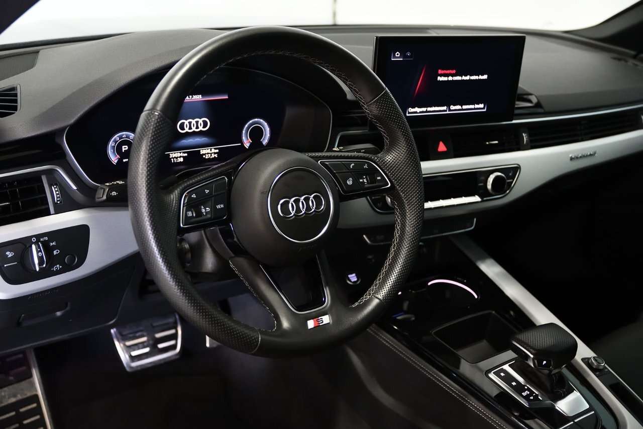 2023 Audi A5 Progressiv / Black Optics / 20 '' Rotors / Carplay thumb 10