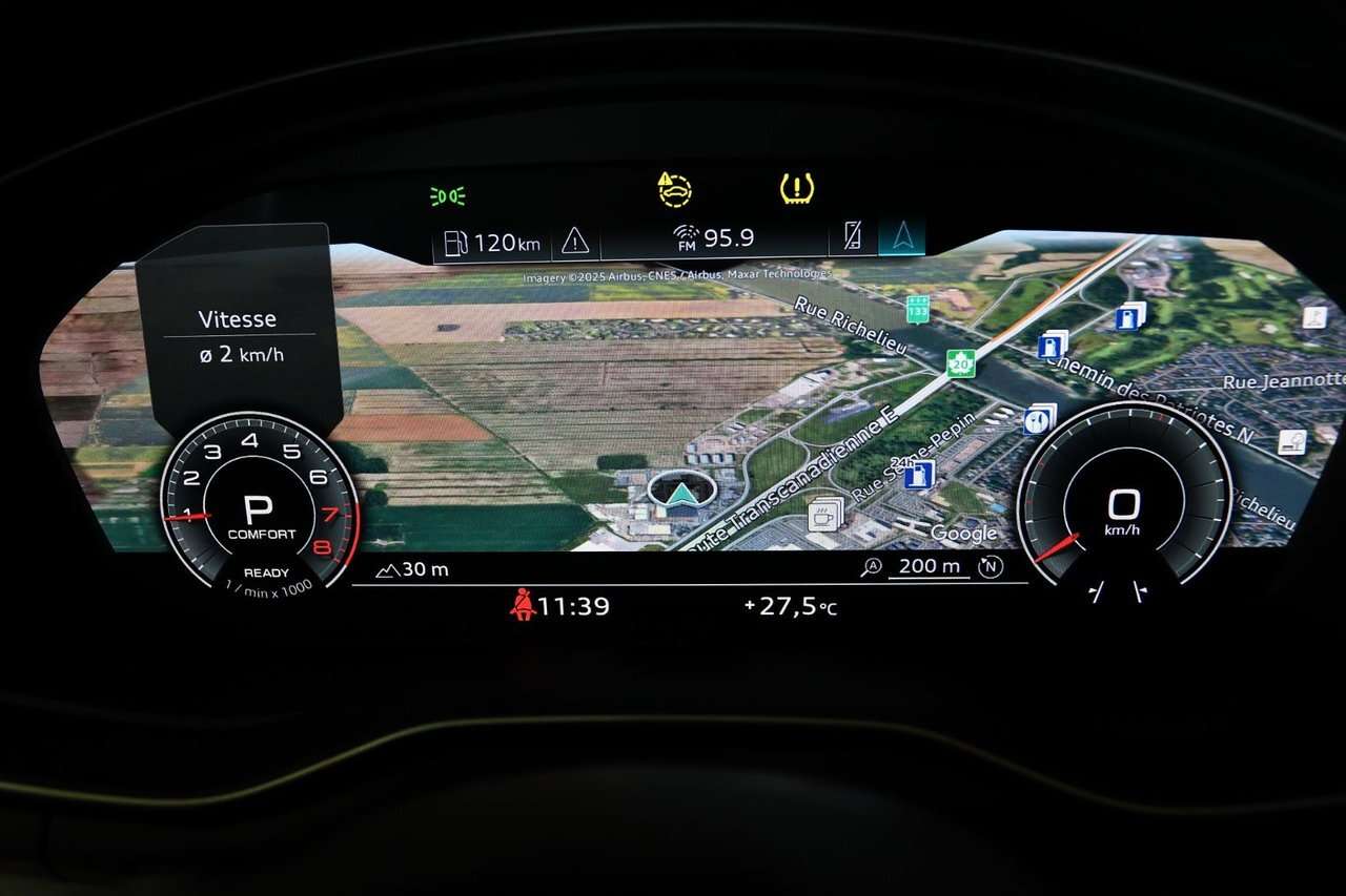 2023 Audi A5 Progressiv / Black Optics / 20 '' Rotors / Carplay thumb 20