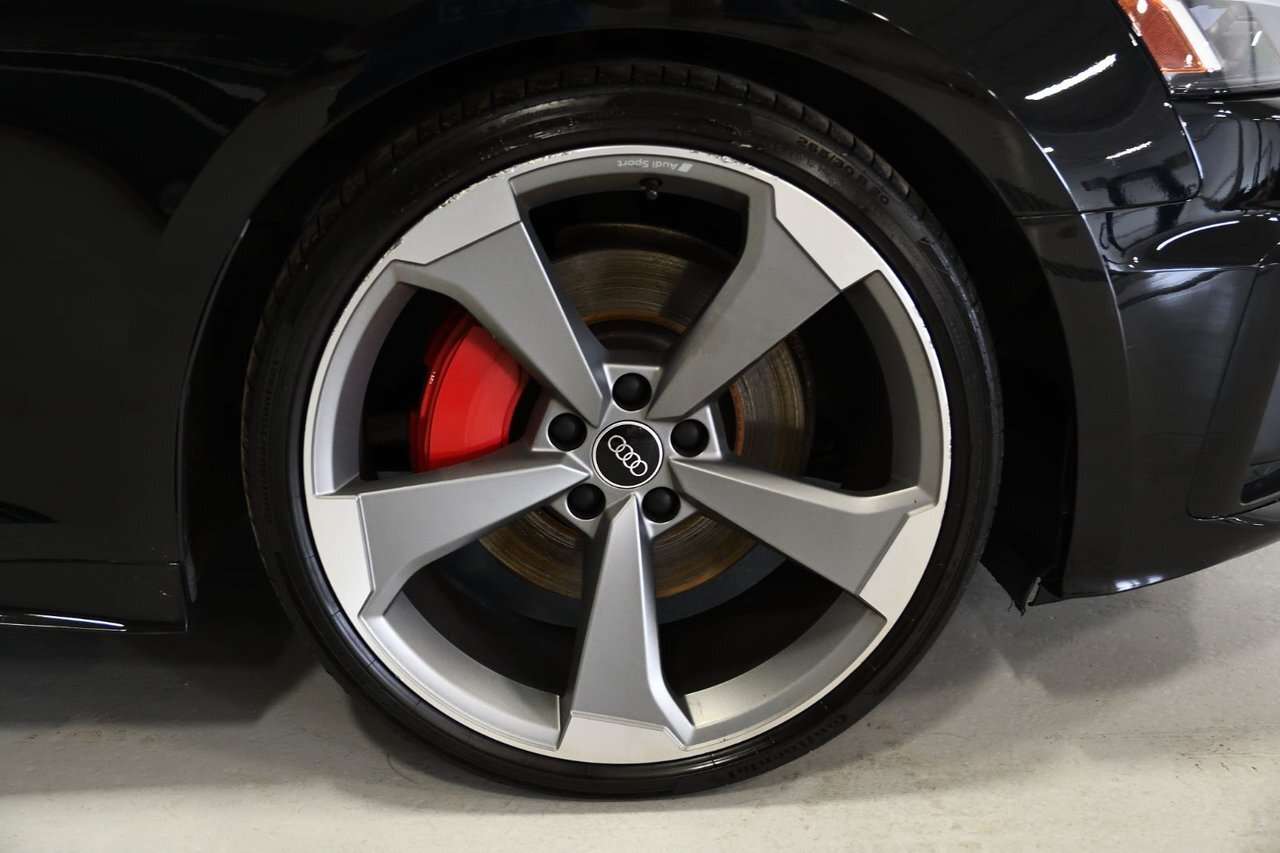 2023 Audi A5 Progressiv / Black Optics / 20 '' Rotors / Carplay thumb 6