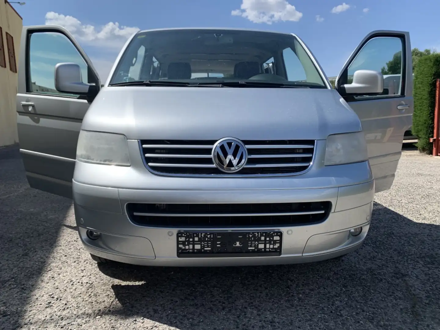 Volkswagen Multivan 2.5TDI Startline 174 Grigio - 1