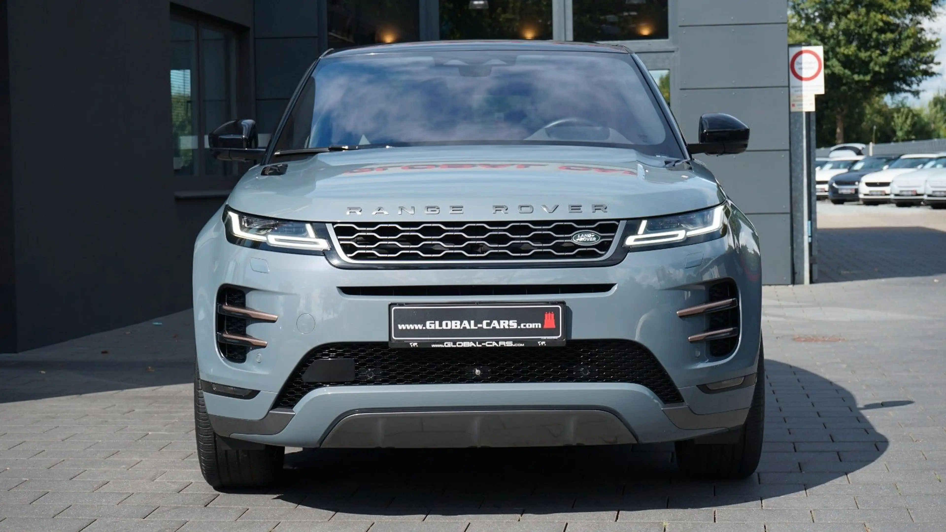 Land Rover Range Rover Evoque EVOQUE P300e R-DYNAMIC HSE*PANO*HUD*AHK* — photo 14
