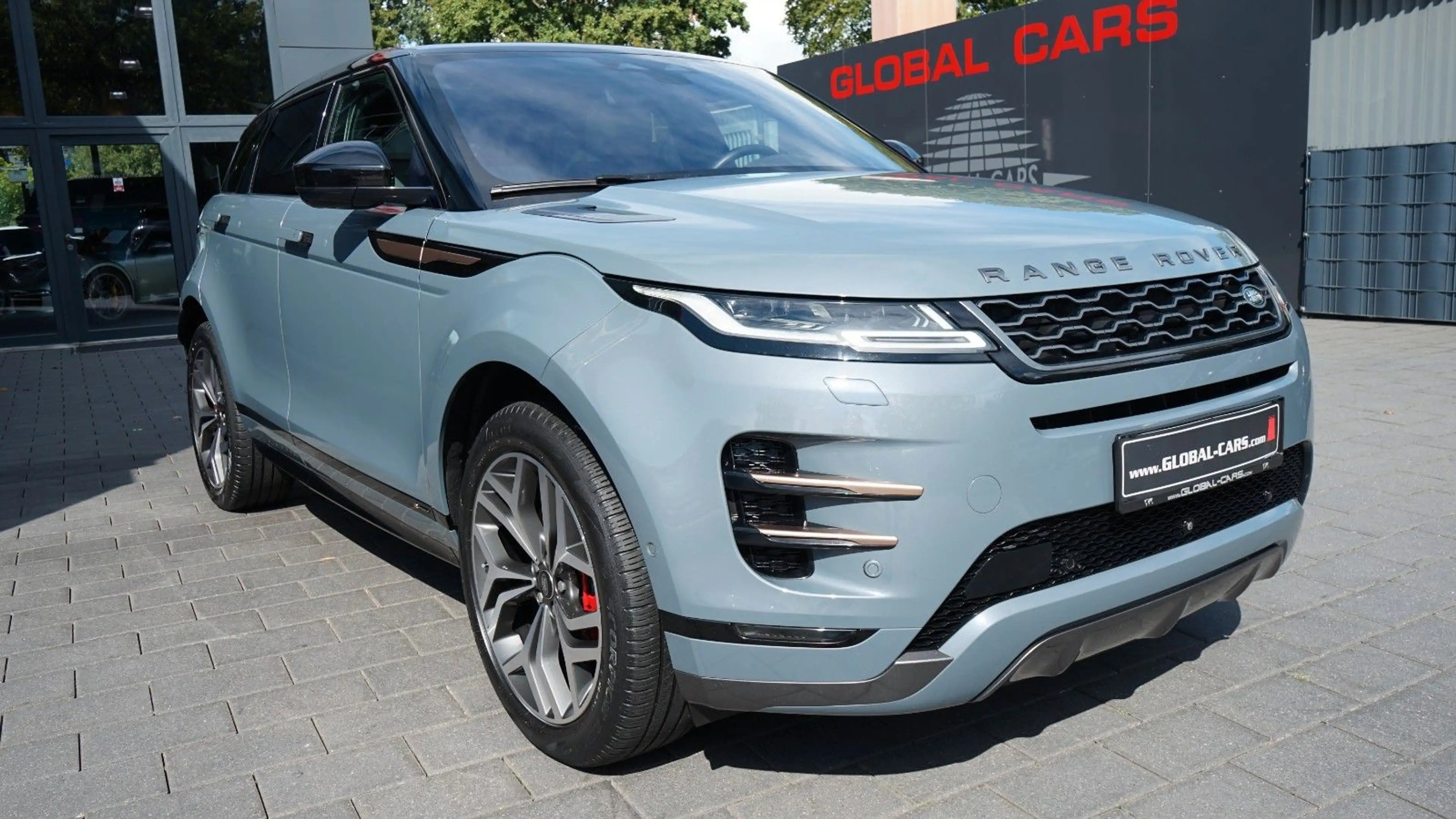 Land Rover Range Rover Evoque EVOQUE P300e R-DYNAMIC HSE*PANO*HUD*AHK* — photo 12