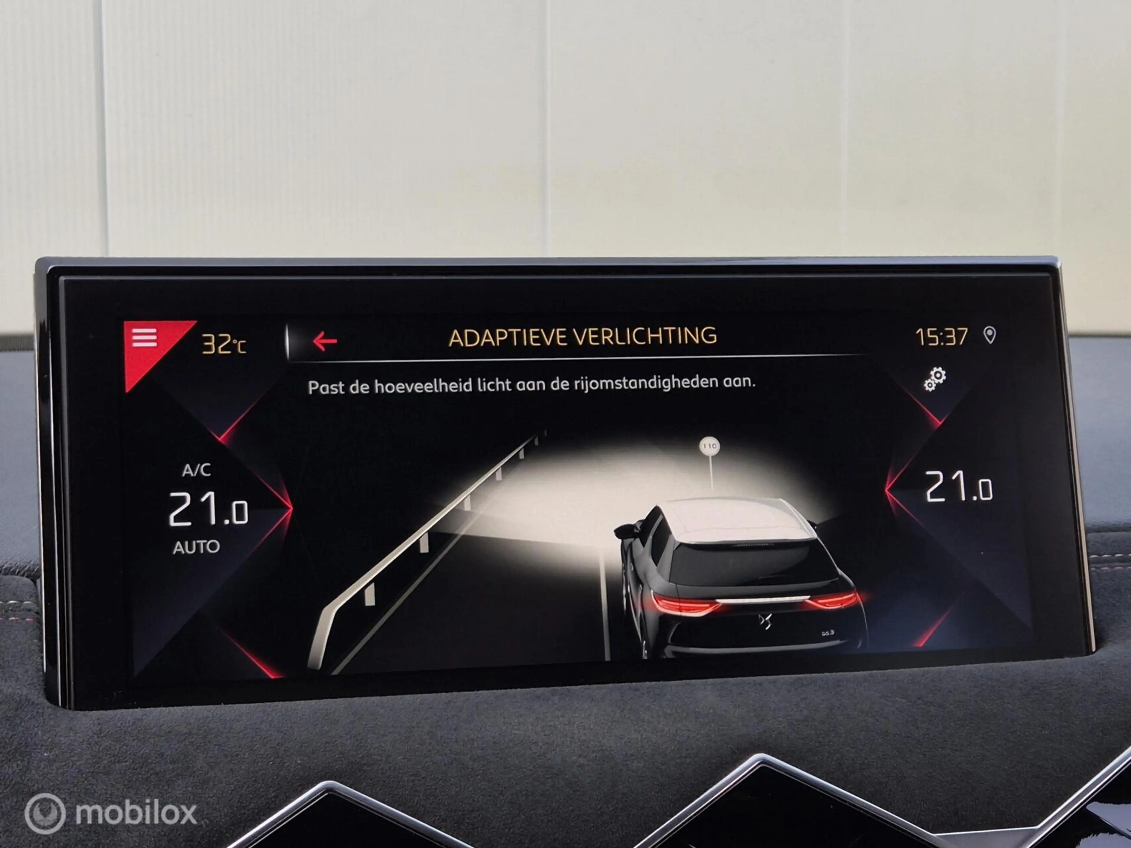 DS Automobiles DS 3 Crossback 1.2 PERFORMANCE LINE/ALCANTARA/HEAD-UP/FULL LED/CA — photo 48