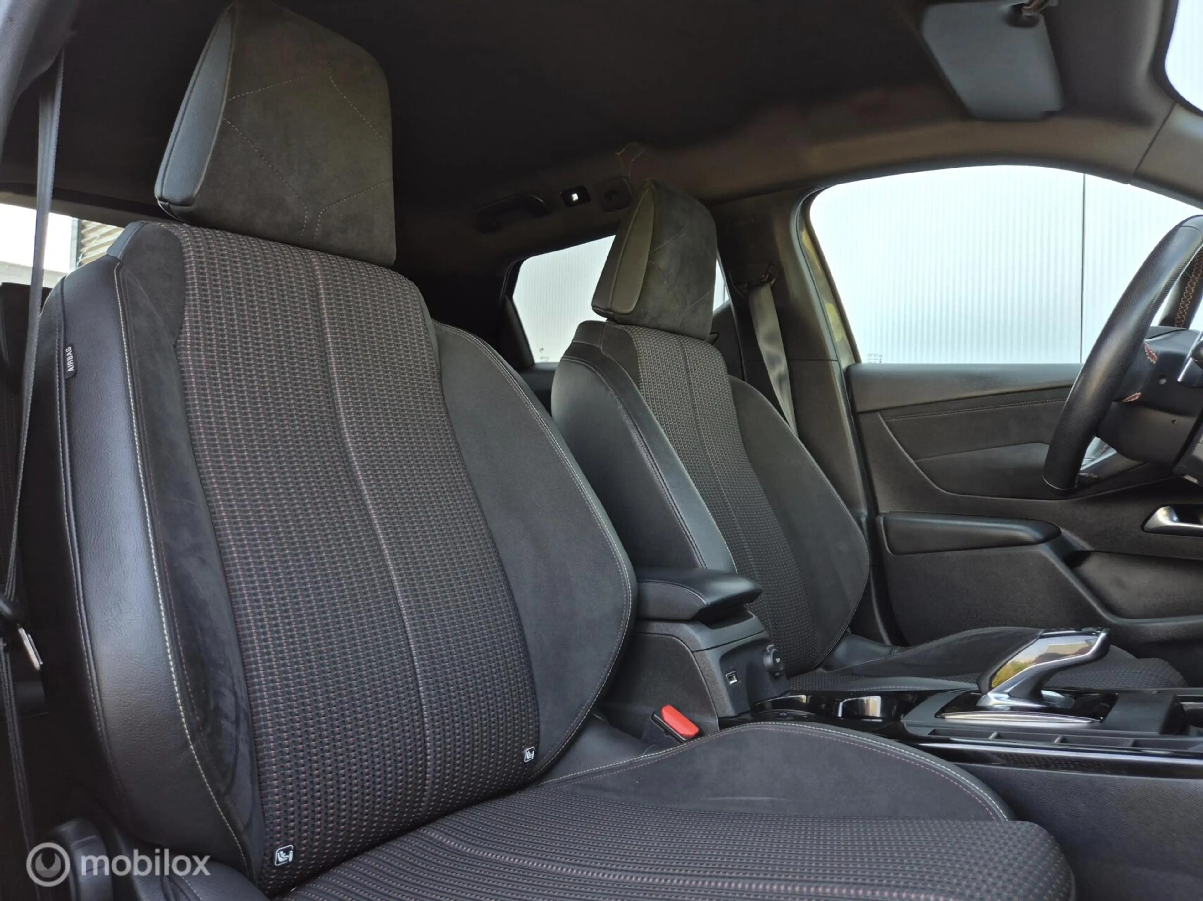 DS Automobiles DS 3 Crossback 1.2 PERFORMANCE LINE/ALCANTARA/HEAD-UP/FULL LED/CA — photo 18