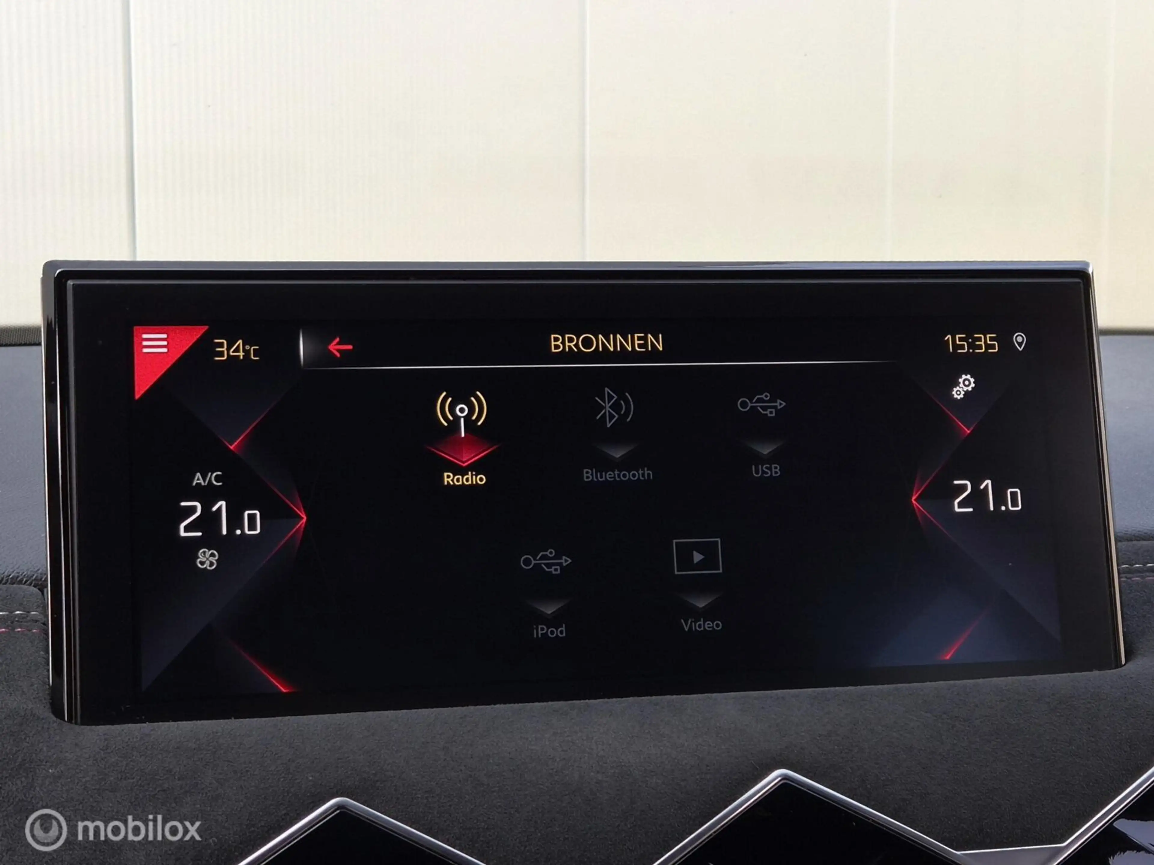 DS Automobiles DS 3 Crossback 1.2 PERFORMANCE LINE/ALCANTARA/HEAD-UP/FULL LED/CA — photo 33