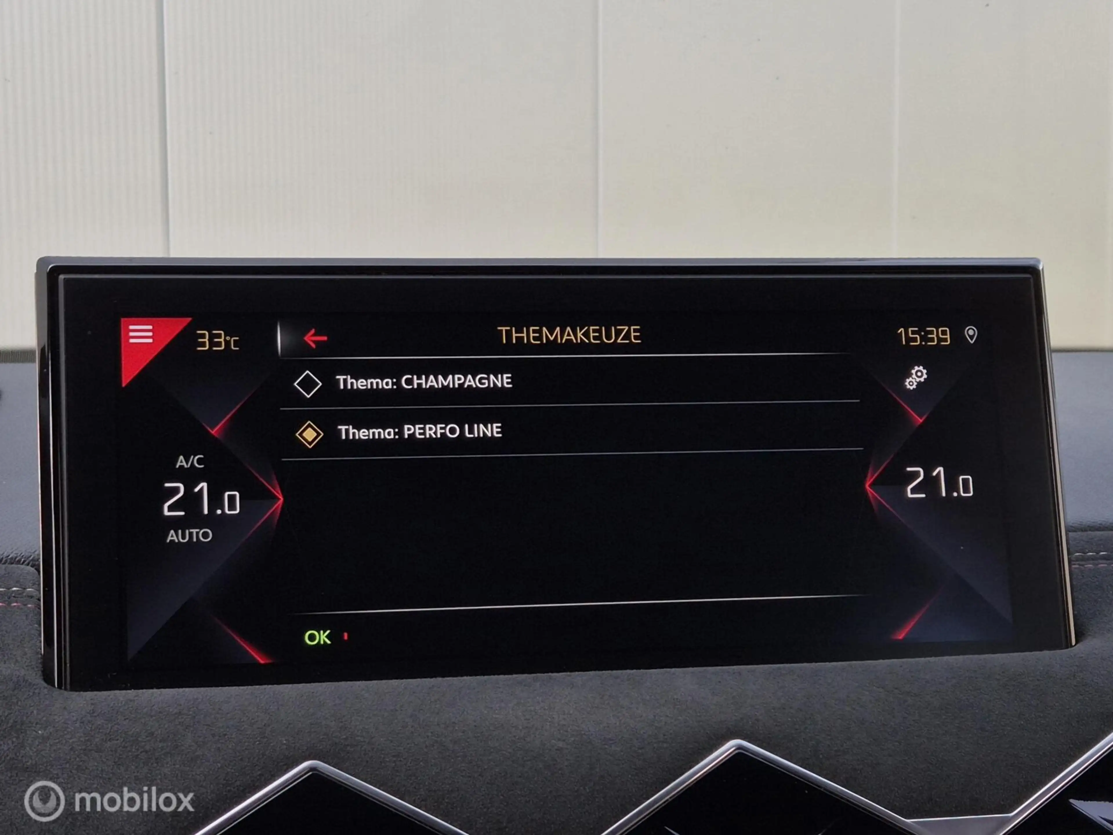 DS Automobiles DS 3 Crossback 1.2 PERFORMANCE LINE/ALCANTARA/HEAD-UP/FULL LED/CA — photo 28