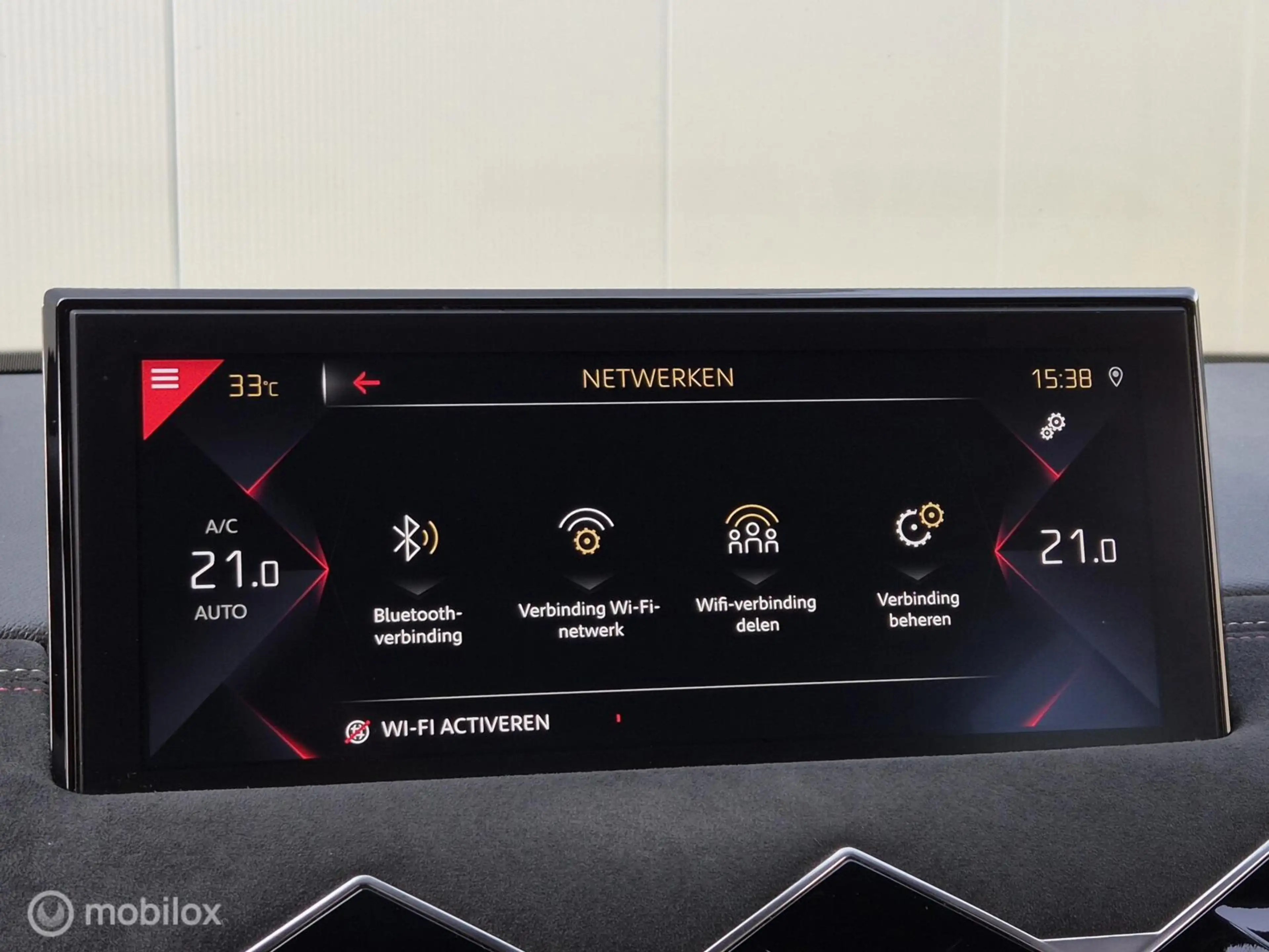 DS Automobiles DS 3 Crossback 1.2 PERFORMANCE LINE/ALCANTARA/HEAD-UP/FULL LED/CA — photo 31
