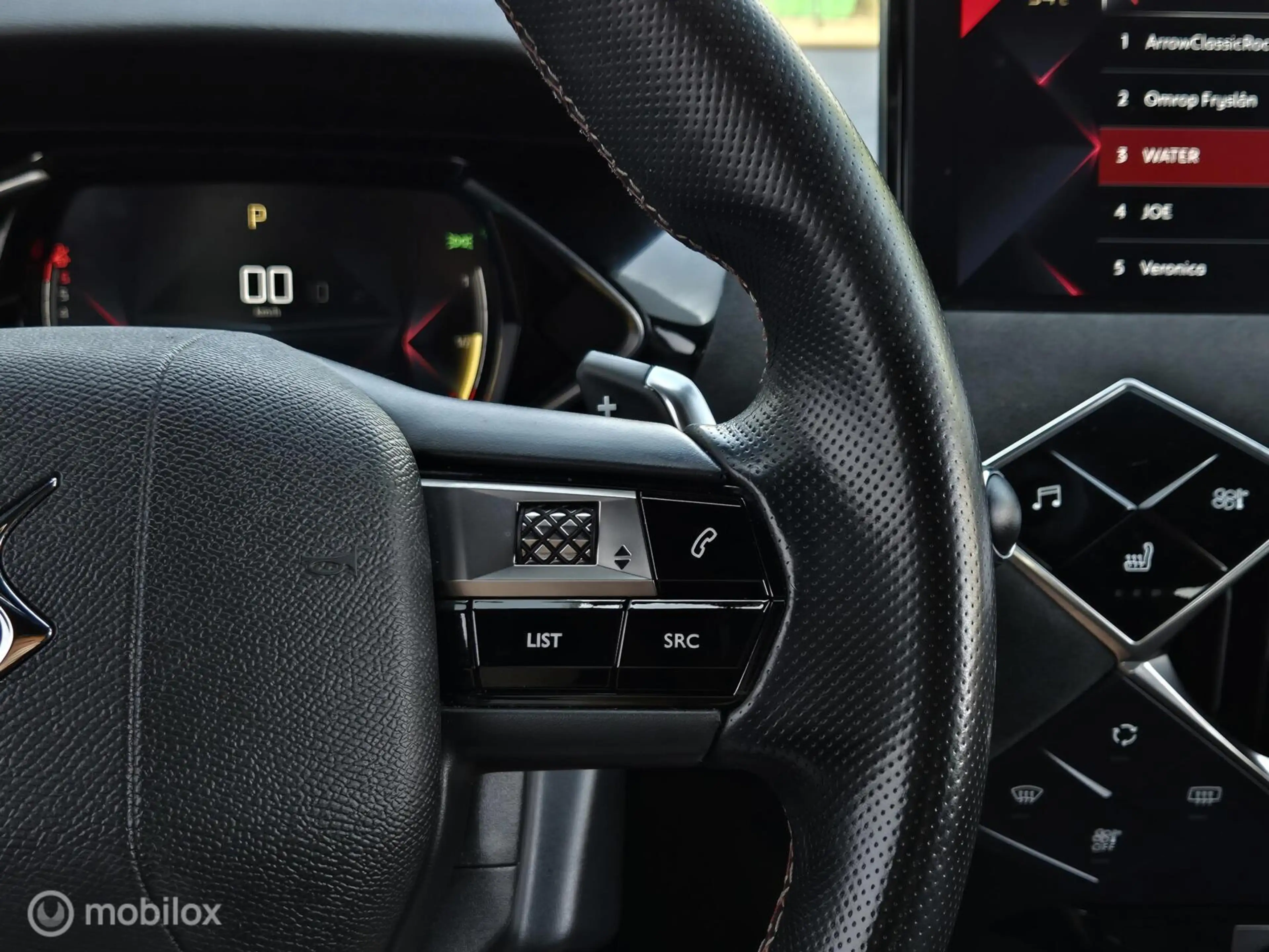 DS Automobiles DS 3 Crossback 1.2 PERFORMANCE LINE/ALCANTARA/HEAD-UP/FULL LED/CA — photo 49