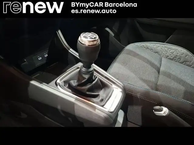 Renault Captur view 14