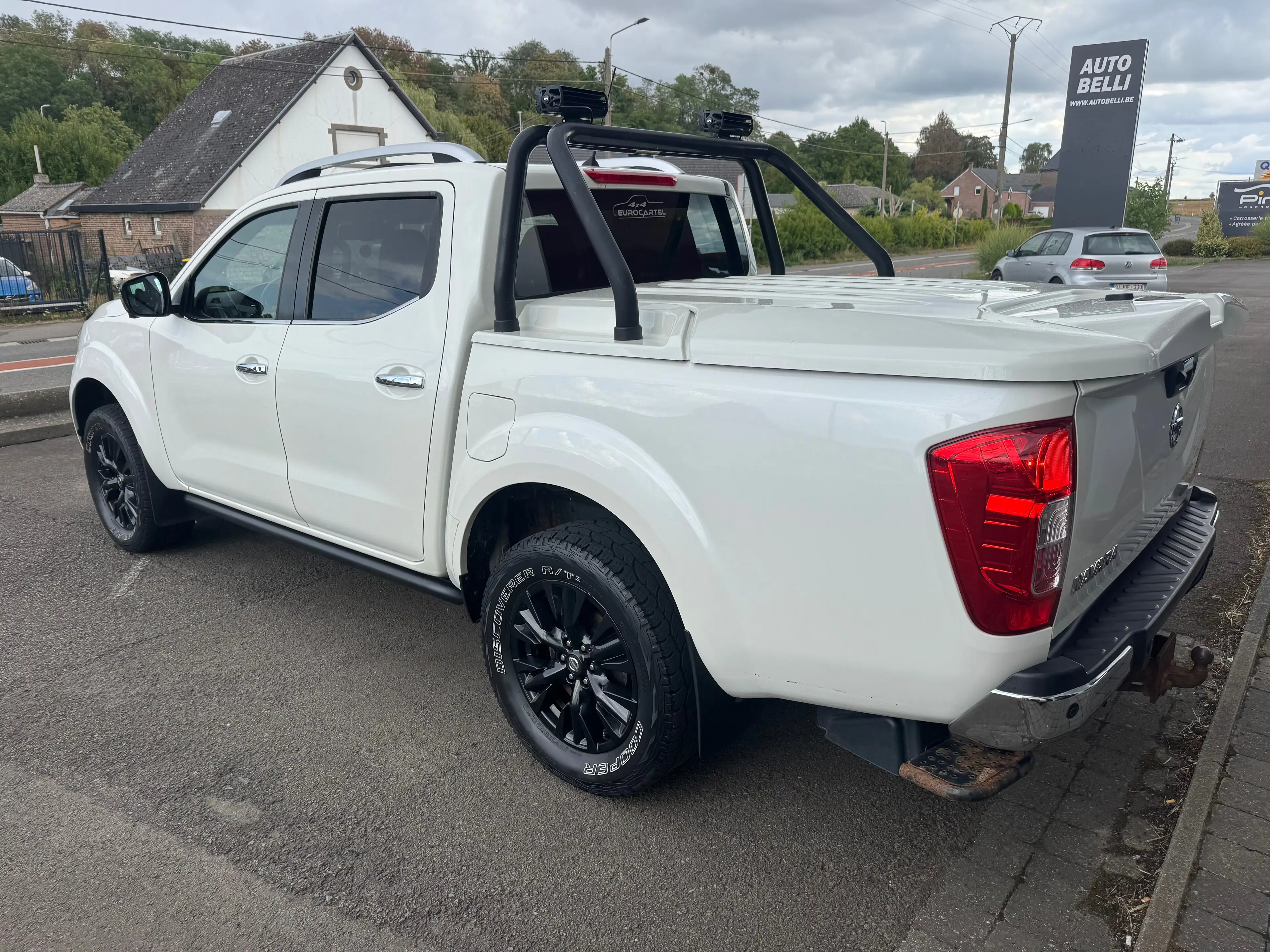 Nissan Navara 2.5 dCi 4x4**TEKNA**TOIT OUVRANT**FULL LED**CAMERA 360**GPS**TOP AUTO! — photo 3