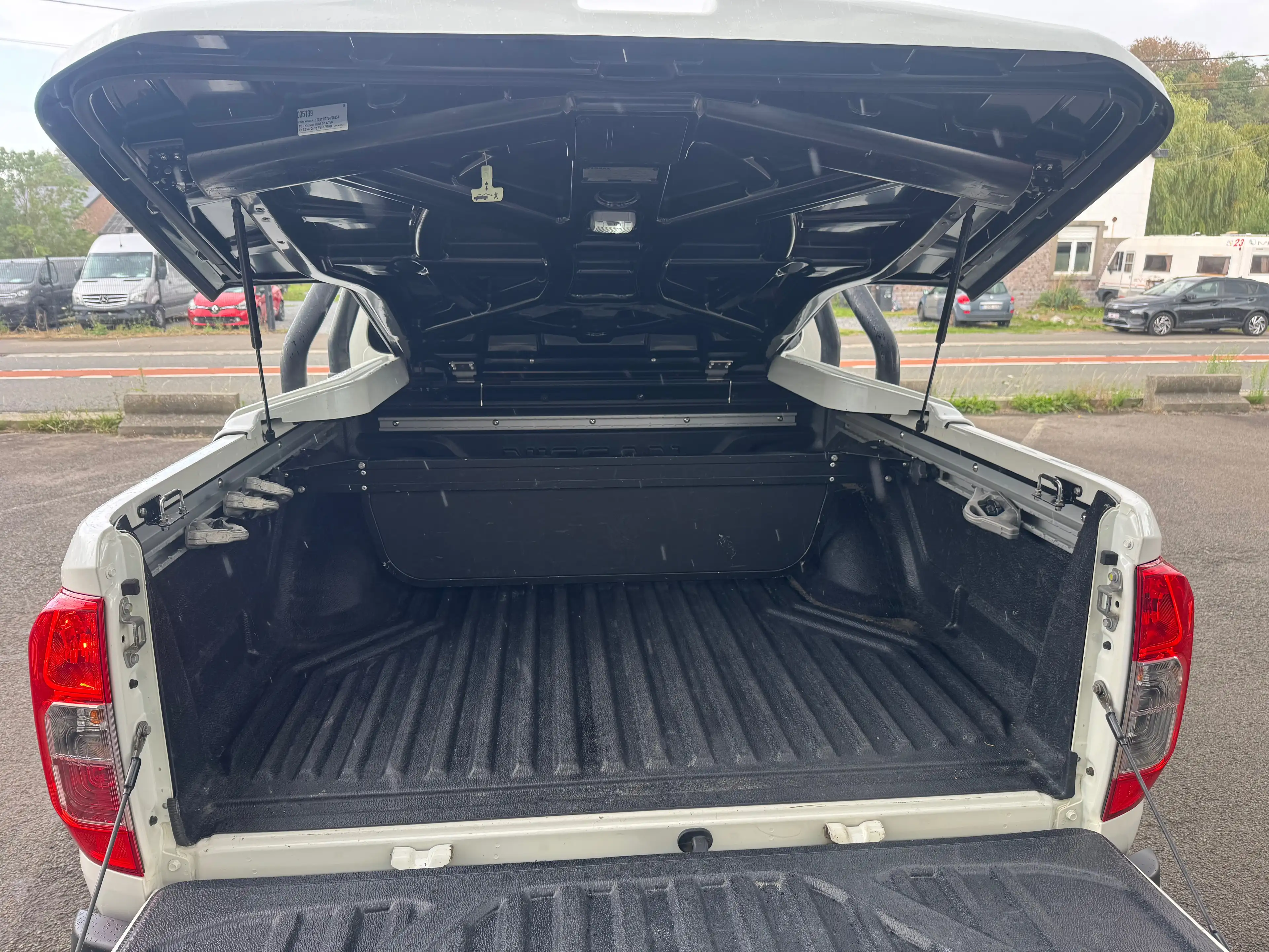 Nissan Navara 2.5 dCi 4x4**TEKNA**TOIT OUVRANT**FULL LED**CAMERA 360**GPS**TOP AUTO! — photo 8