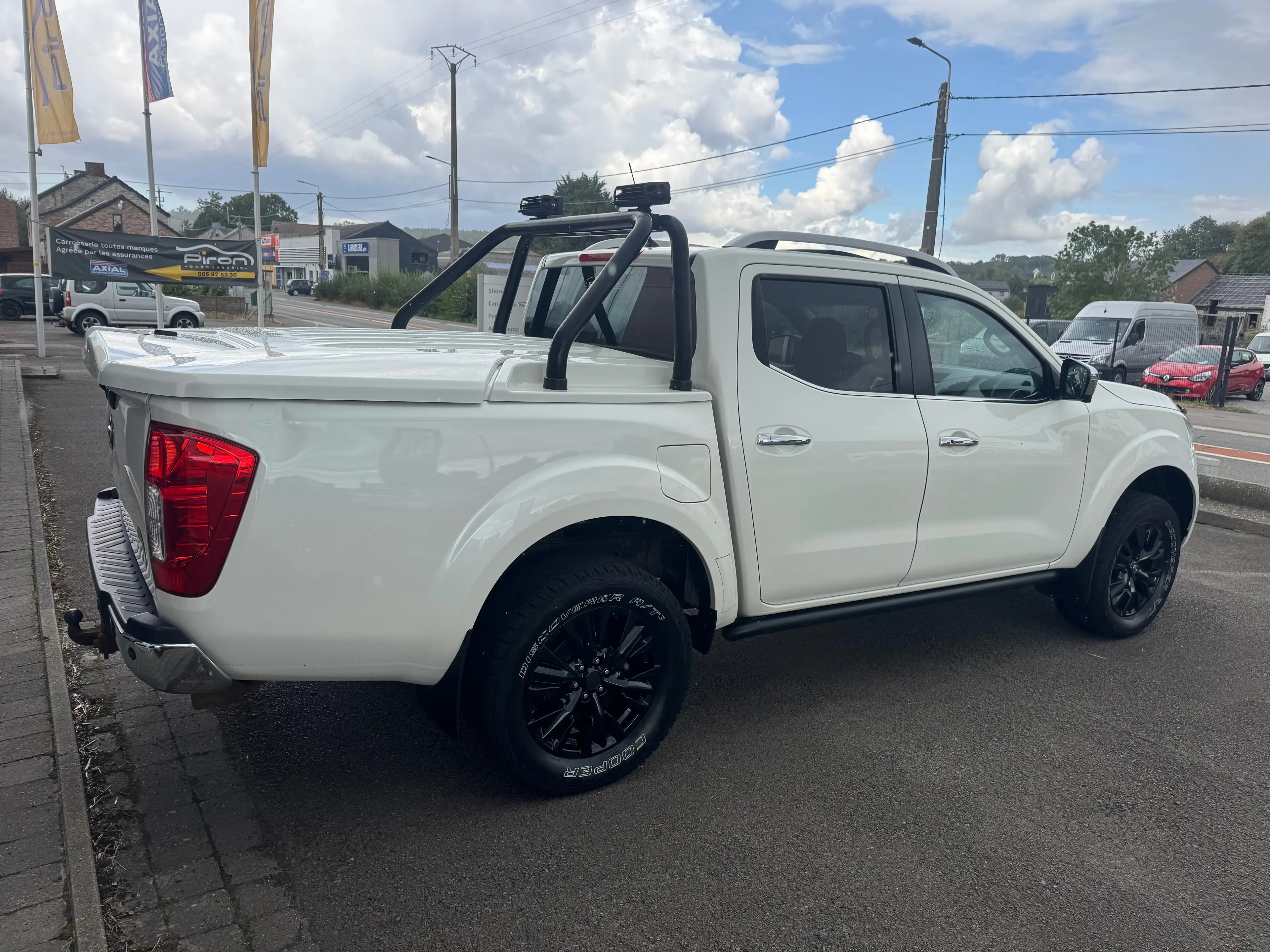 Nissan Navara 2.5 dCi 4x4**TEKNA**TOIT OUVRANT**FULL LED**CAMERA 360**GPS**TOP AUTO! — photo 5