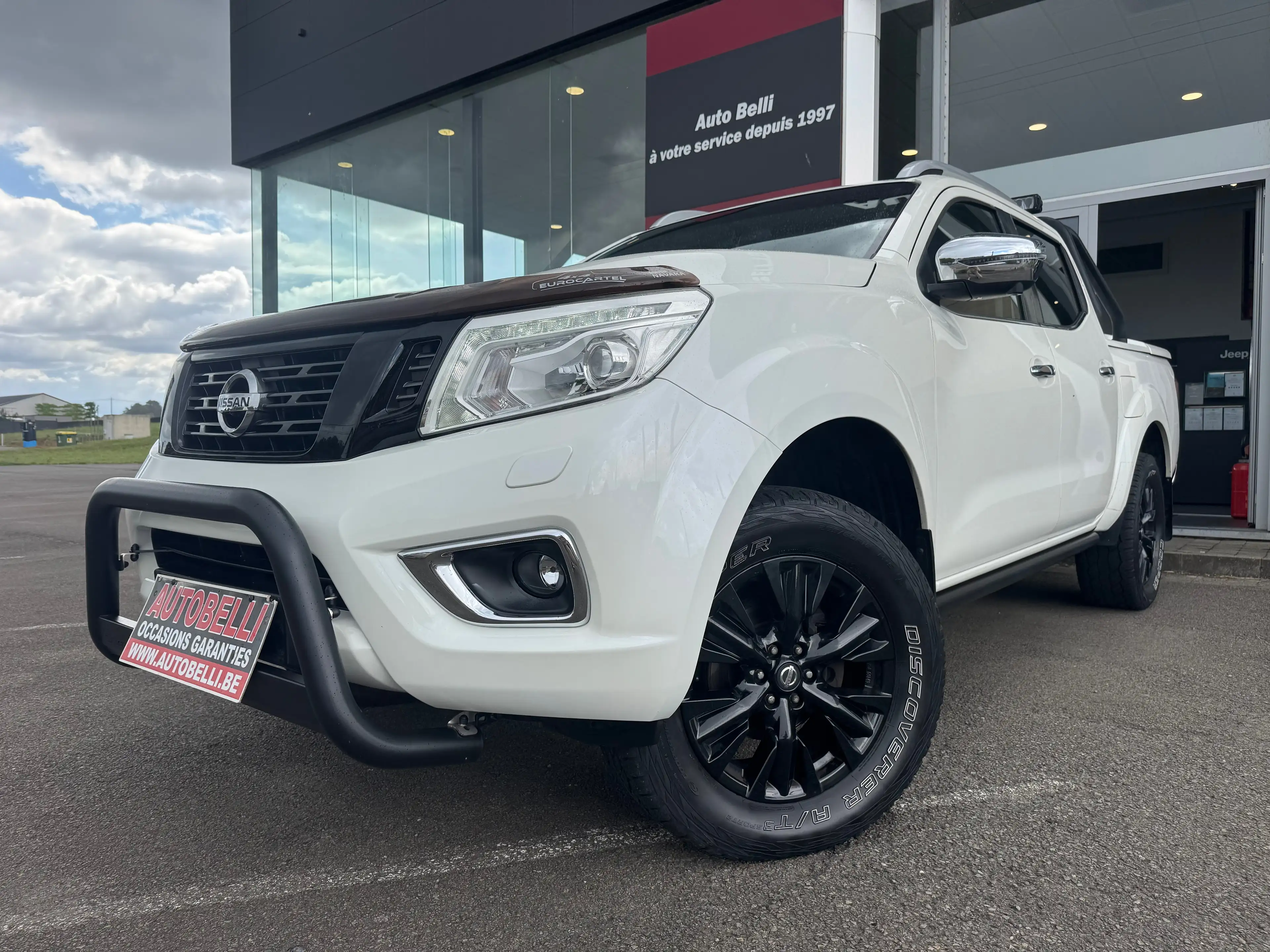 Nissan Navara 2.5 dCi 4x4**TEKNA**TOIT OUVRANT**FULL LED**CAMERA 360**GPS**TOP AUTO!