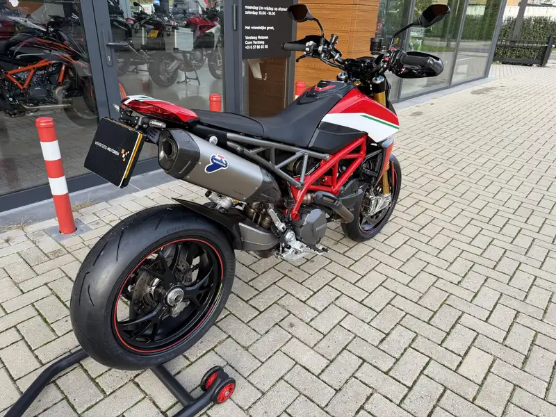 Ducati Hypermotard 950 - foto 3