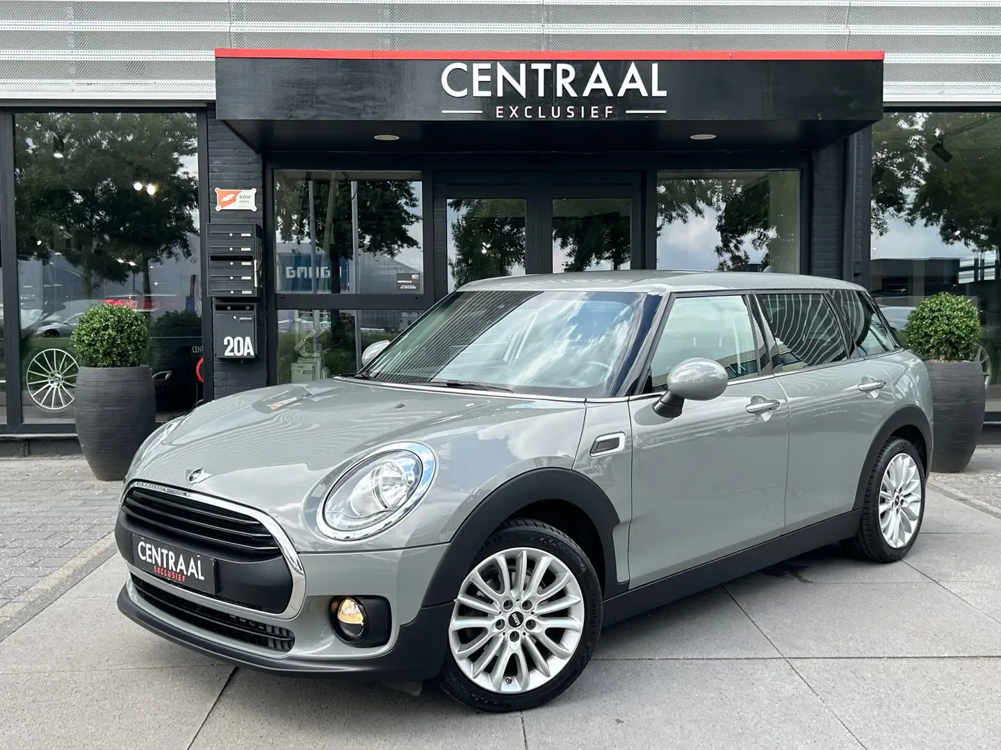 MINI One Clubman Mini 1.5 Climate Control| Cruise Control| Stoelver Grijs - 1