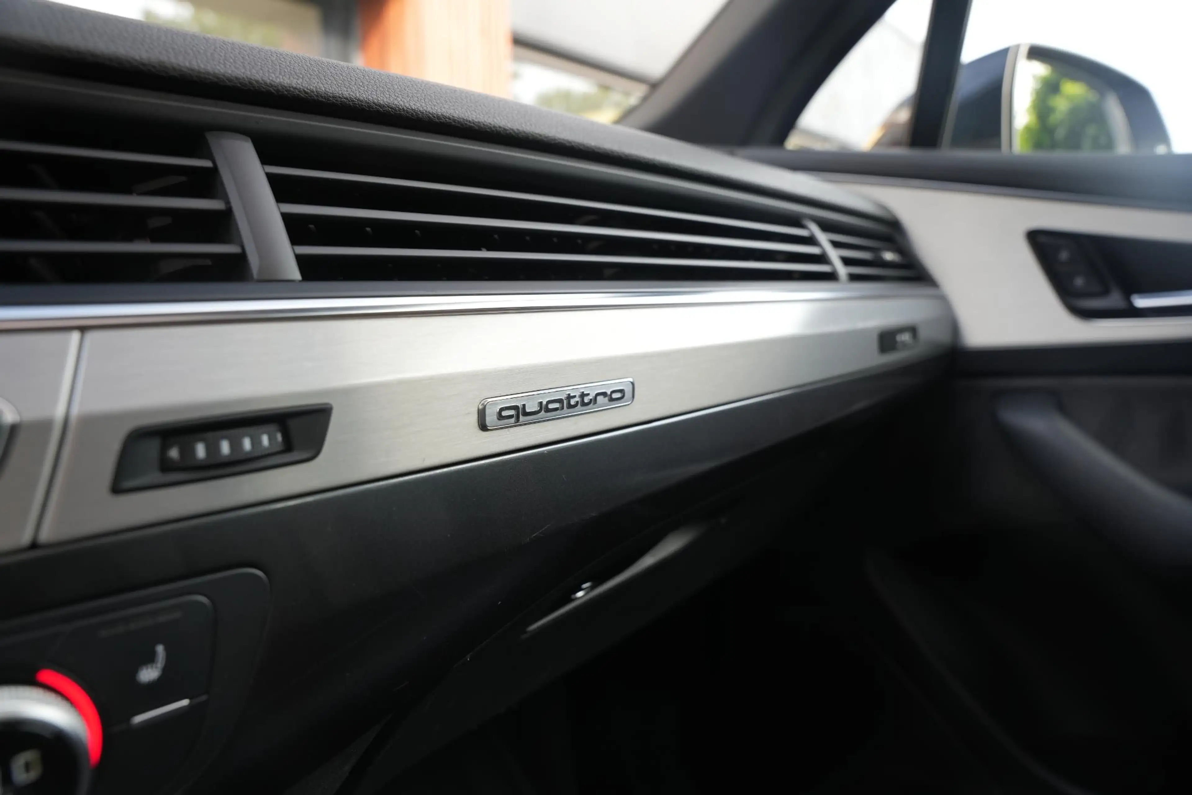 Audi Q7 3.0 TDI ultra quattro Pro Line S 7p Pano Leer S-li — photo 36