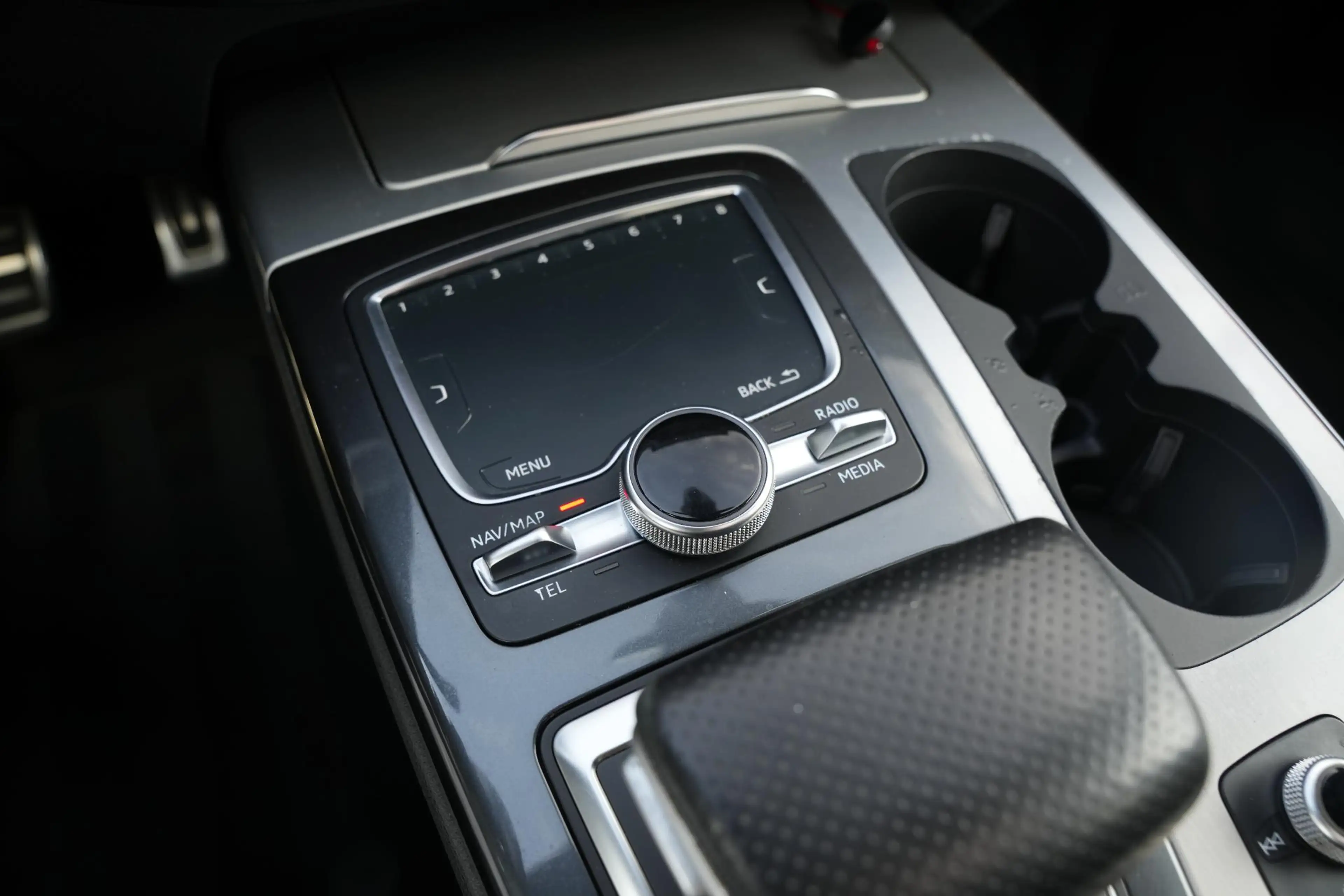 Audi Q7 3.0 TDI ultra quattro Pro Line S 7p Pano Leer S-li — photo 34