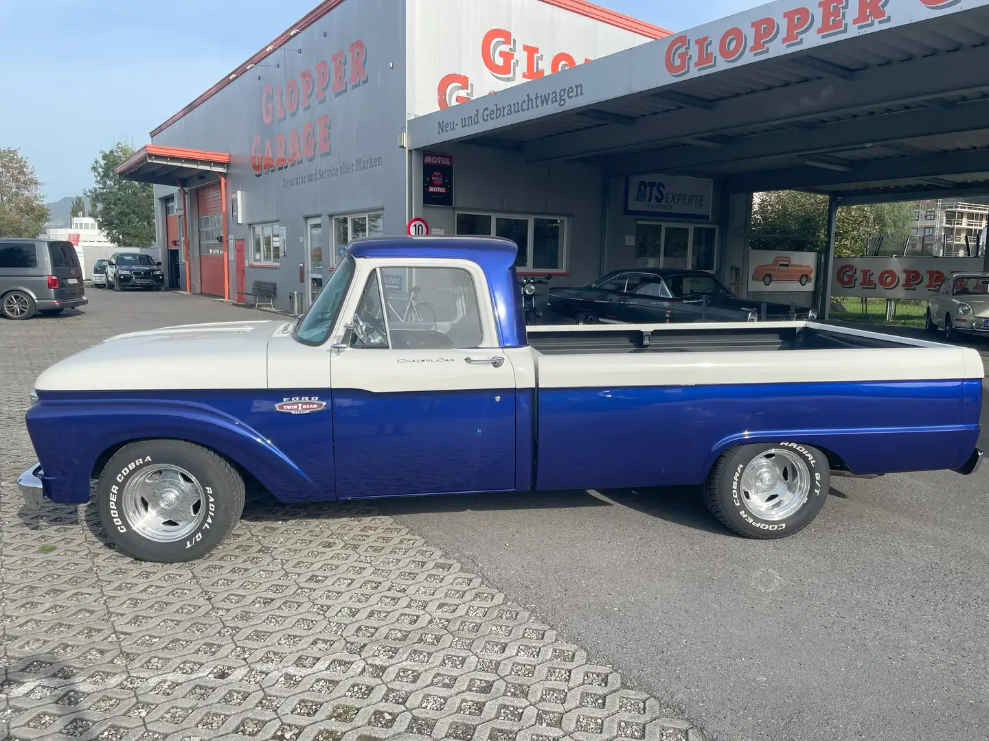 Ford F 100 Pickup Modrá - 1