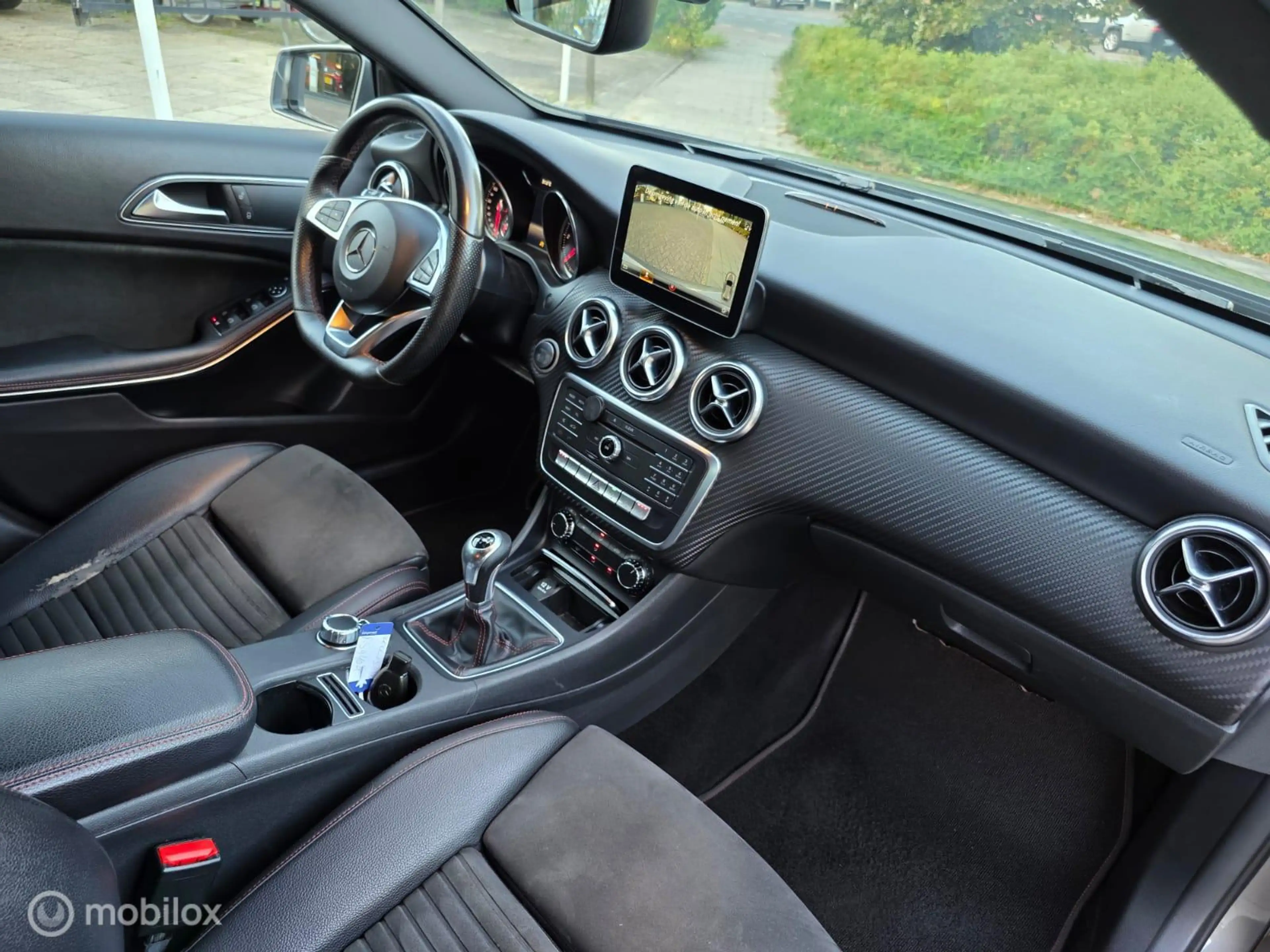 Mercedes-Benz A 180 d AMG Business Solution — photo 12