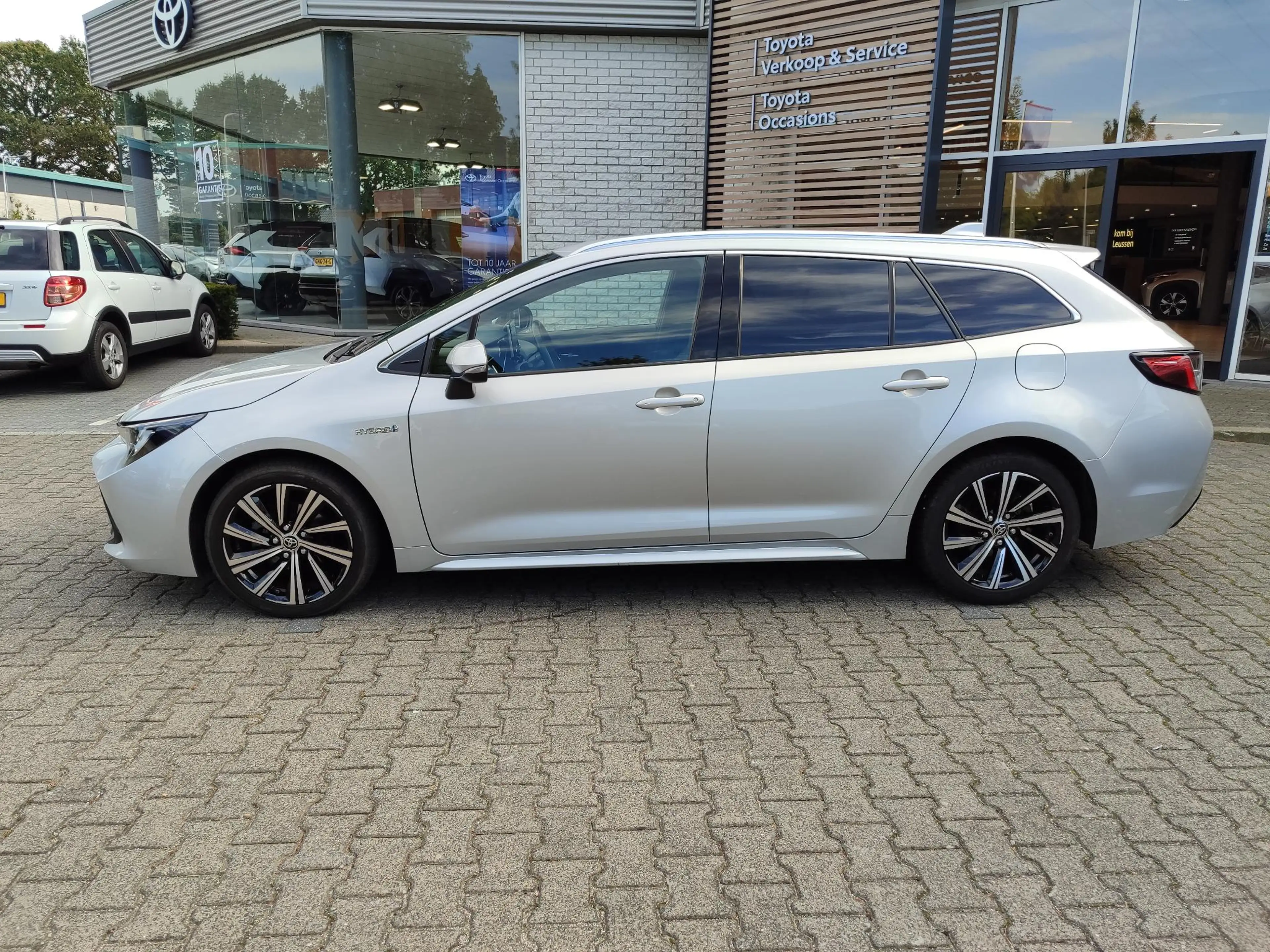Toyota Corolla Touring Sports 1.8 Hybrid DYNAMIC STOELVERW KEYLES — photo 6