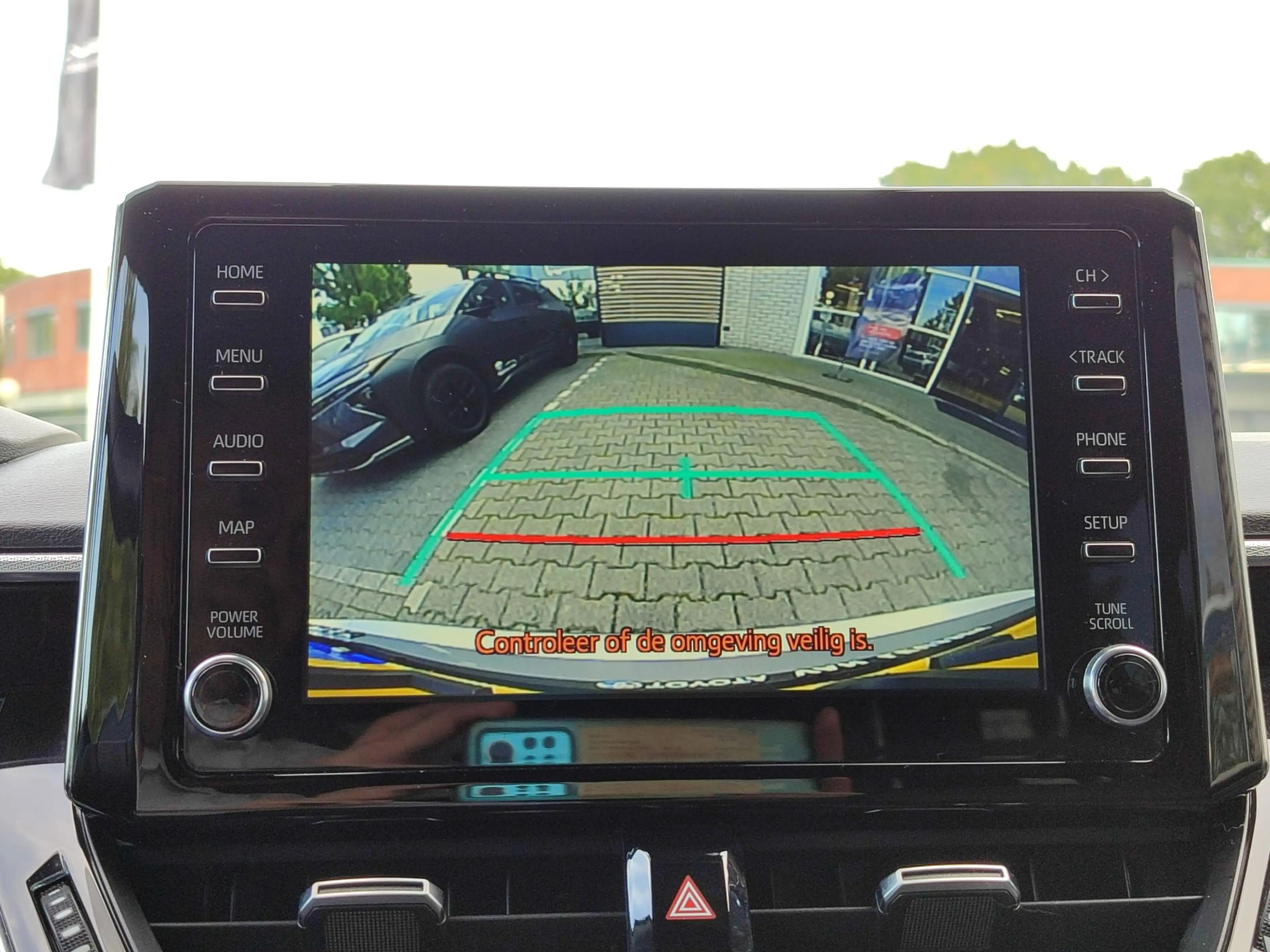 Toyota Corolla Touring Sports 1.8 Hybrid DYNAMIC STOELVERW KEYLES — photo 22