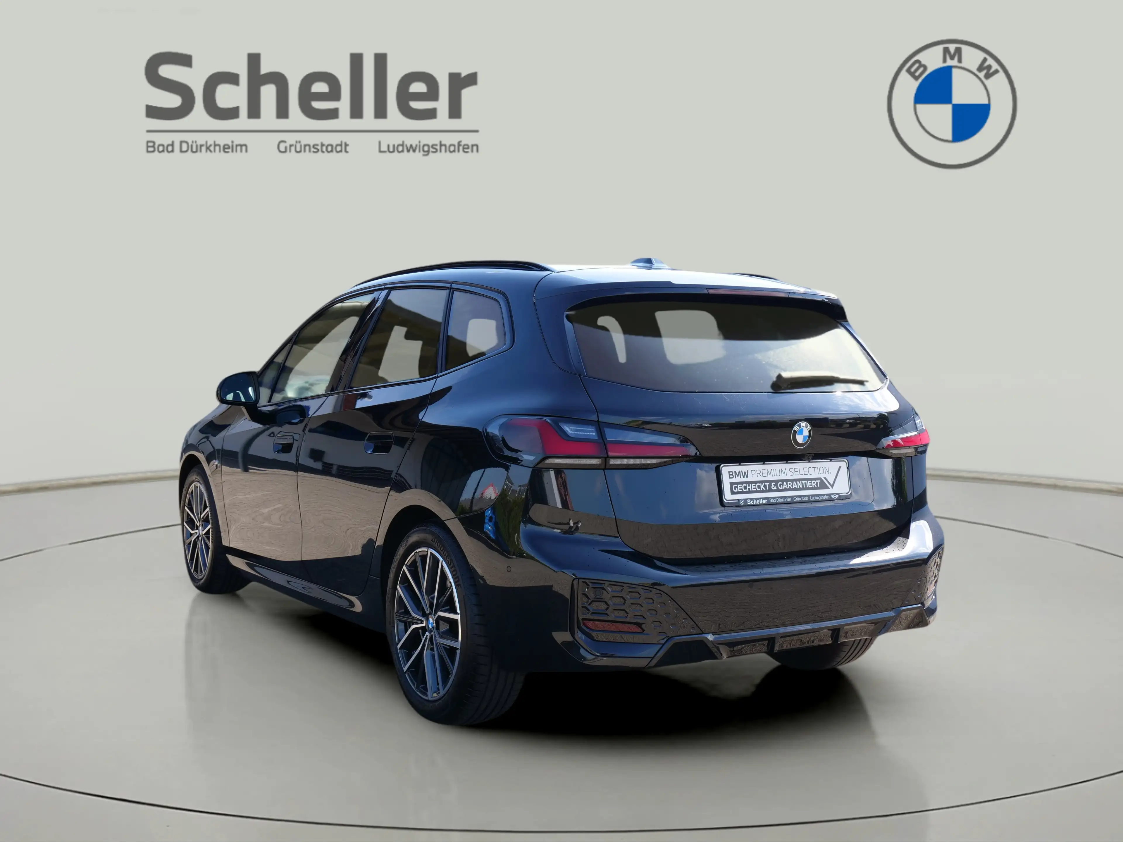 BMW 223 i XDRIVE M Sportpaket Head-Up HK HiFi DAB — photo 6