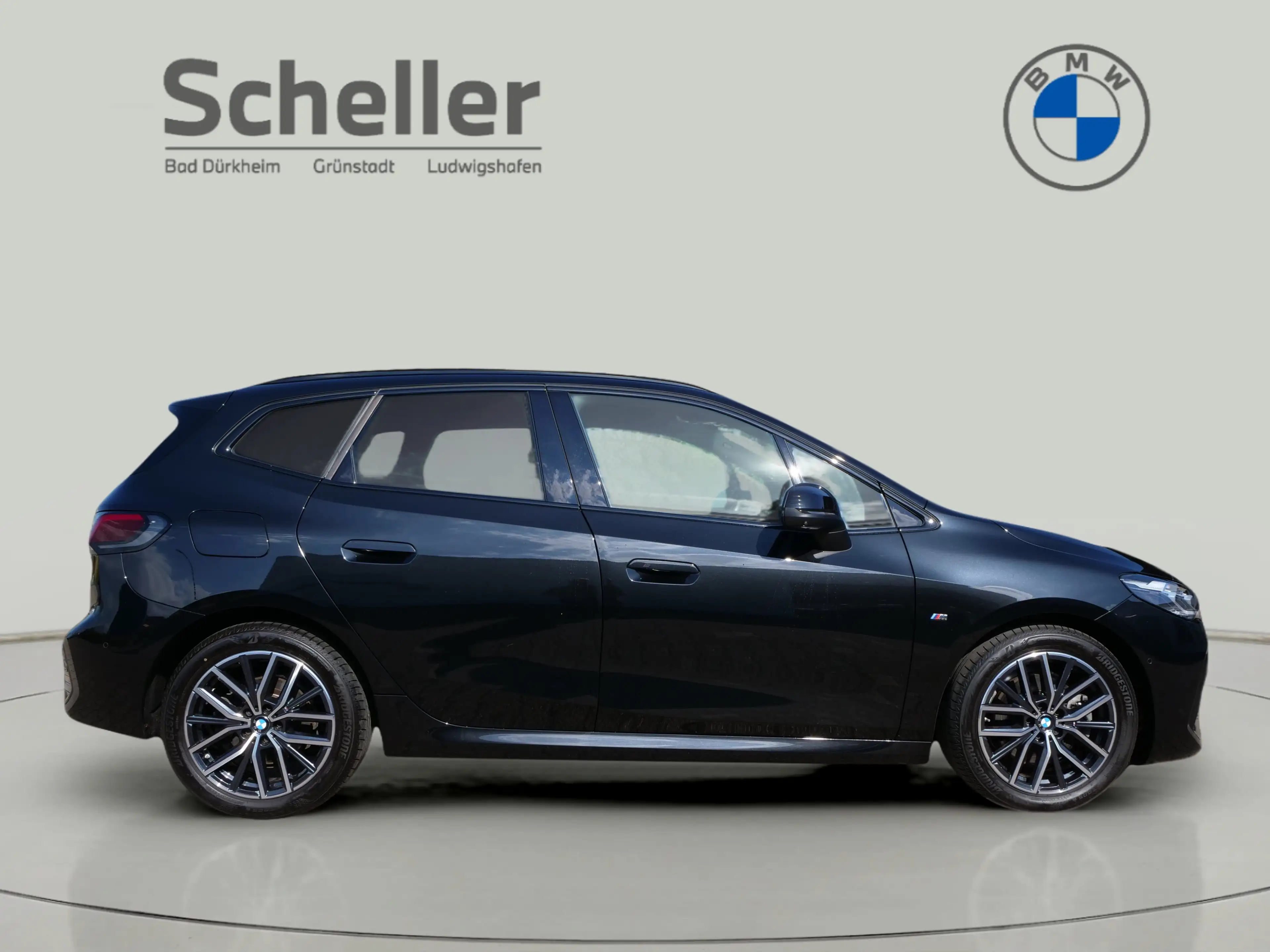 BMW 223 i XDRIVE M Sportpaket Head-Up HK HiFi DAB — photo 9