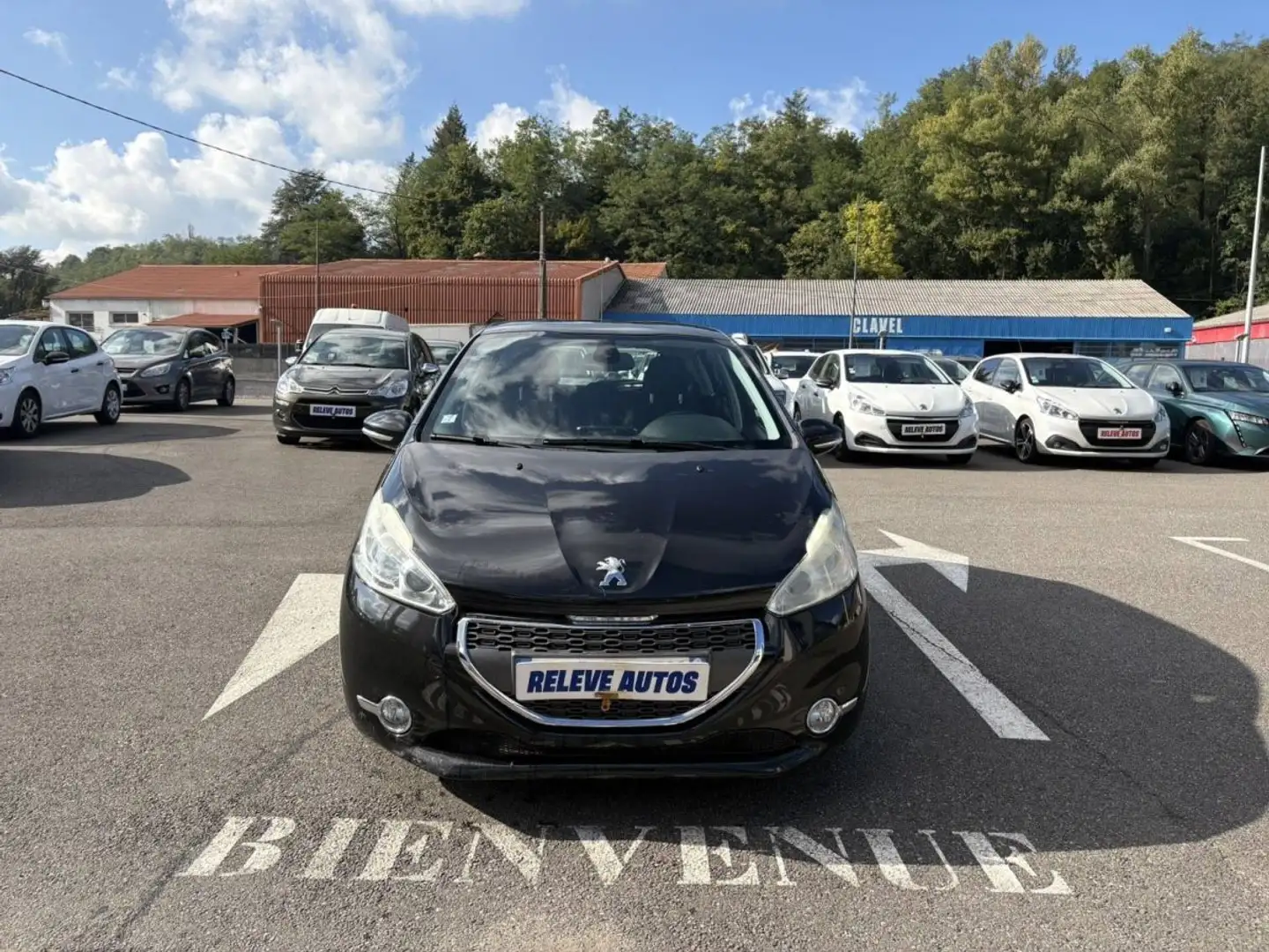 Peugeot 208 1.6 e-HDi FAP Allure 5p Negro - 1