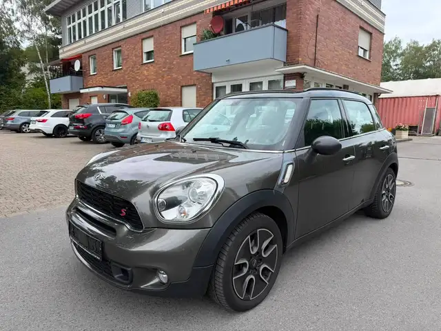 MINI Cooper SD Countryman Diesel All4 NAVI PDC ALU