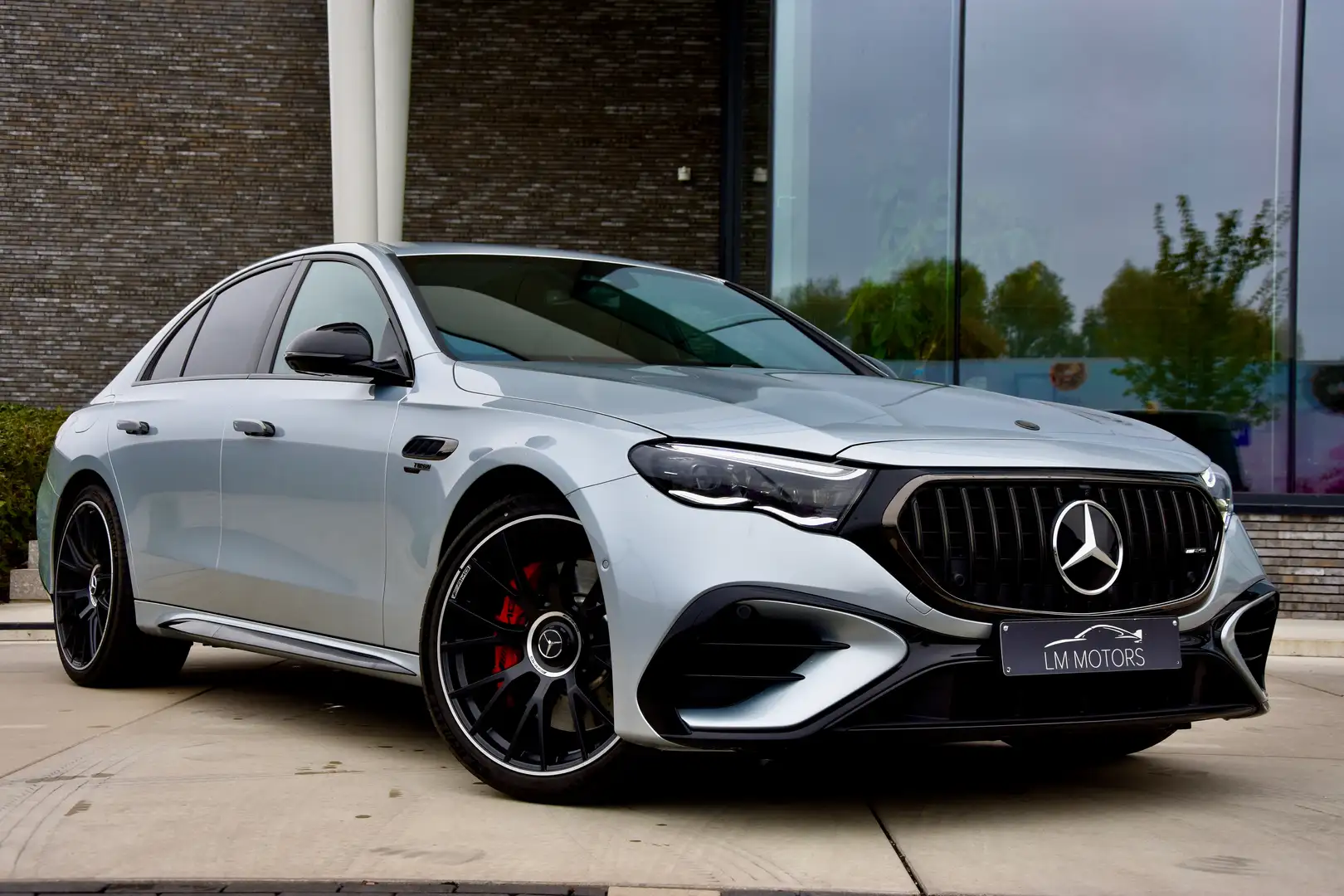 Mercedes-Benz E 53 AMG Hybride 4-MATIC+ DRIVERS PACKAGE 612PK Argent - 1