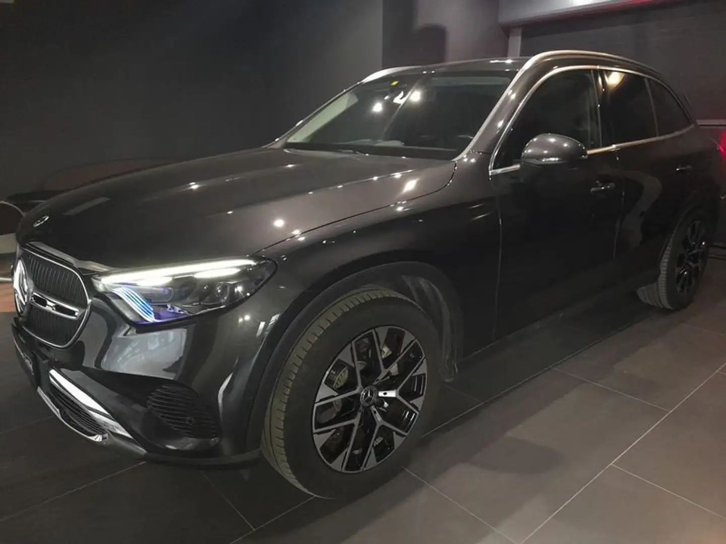 Mercedes-Benz GLC 220 GLC 220d 4Matic Mild Hybrid AMG Advanced Grigio - 1