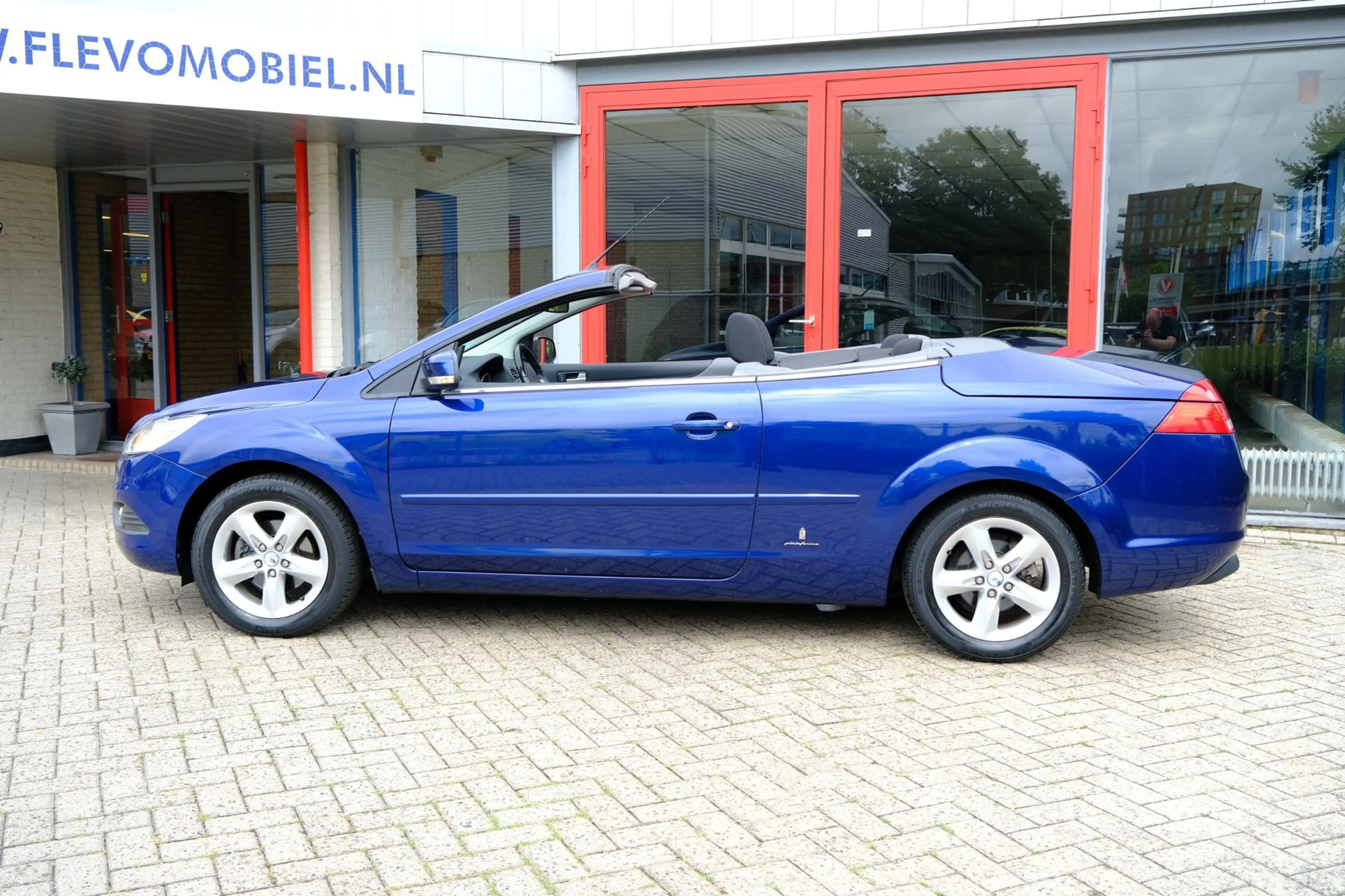 Ford Focus CC Coupé-Cabriolet 1.6 Cool & Sound Airco|Stoelverw|L — photo 24