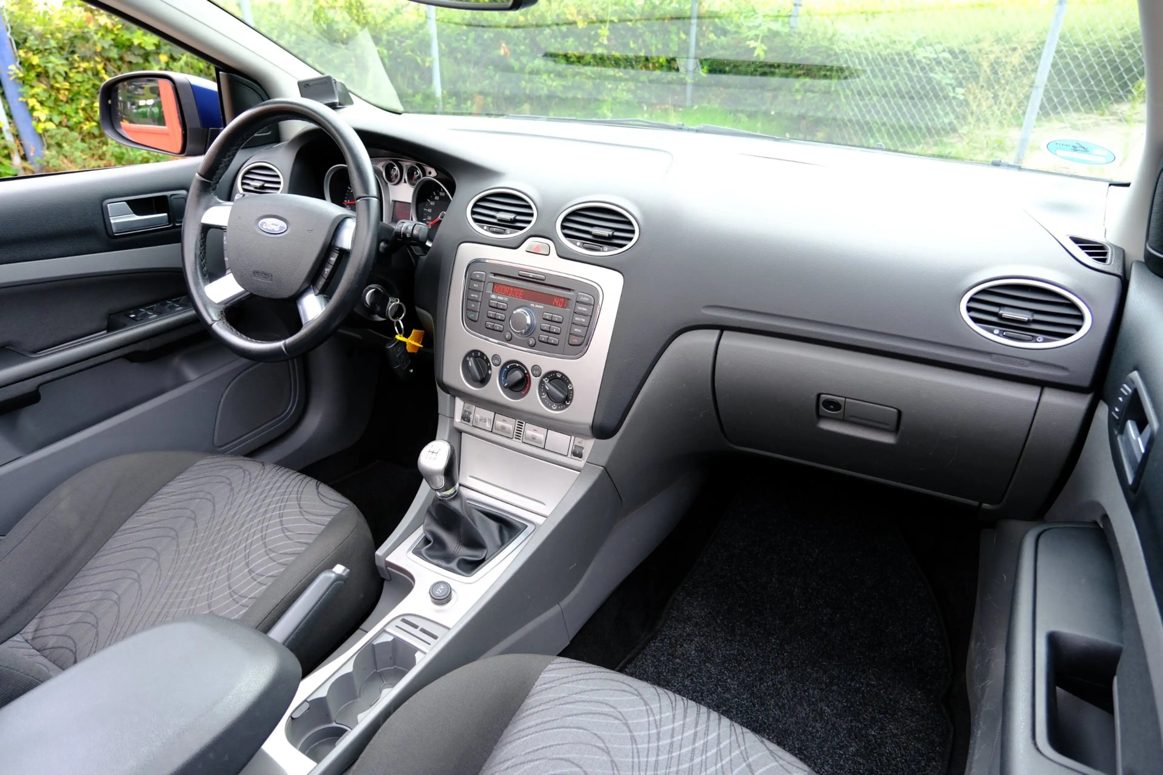 Ford Focus CC Coupé-Cabriolet 1.6 Cool & Sound Airco|Stoelverw|L — photo 5