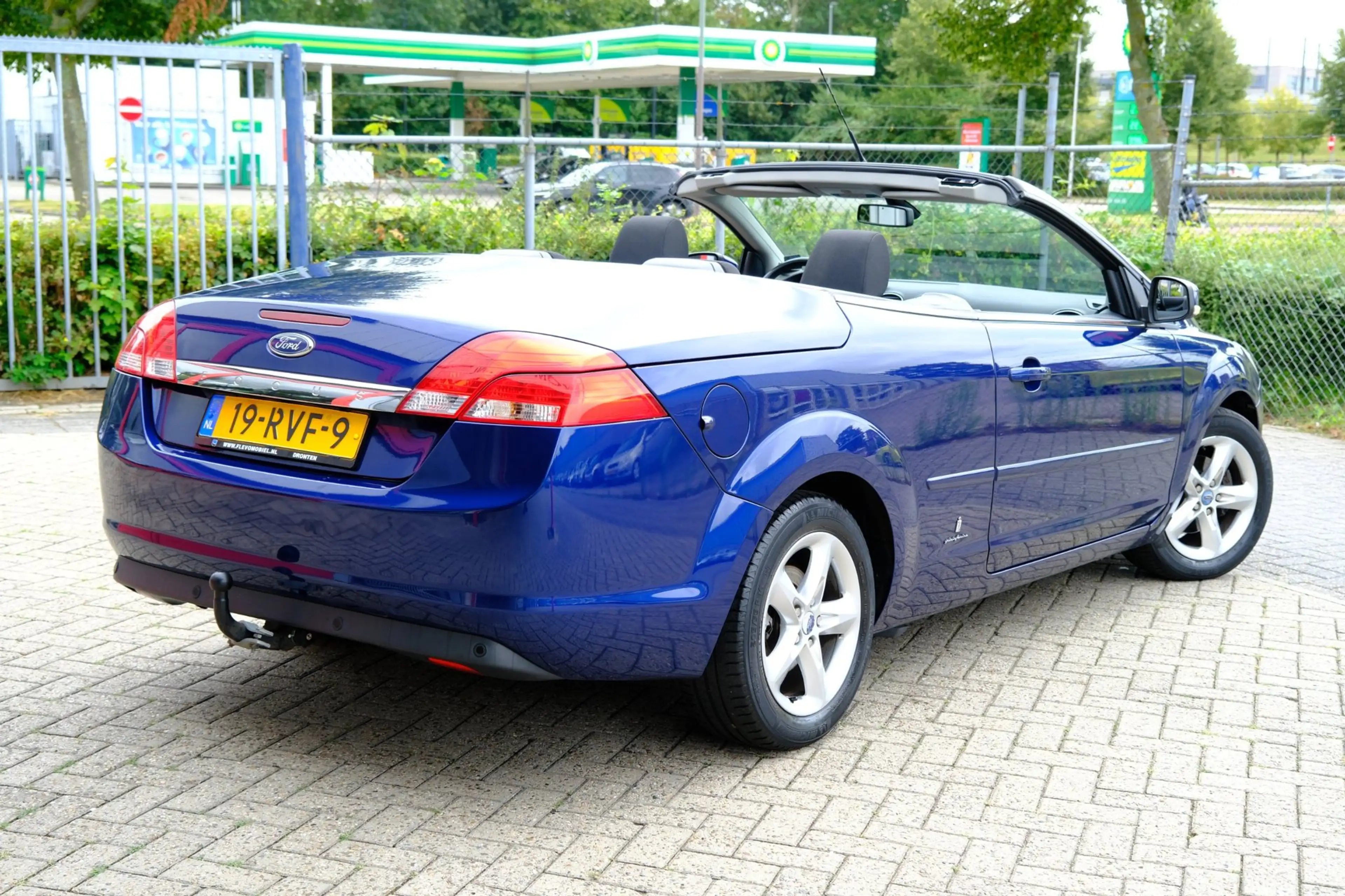 Ford Focus CC Coupé-Cabriolet 1.6 Cool & Sound Airco|Stoelverw|L — photo 3
