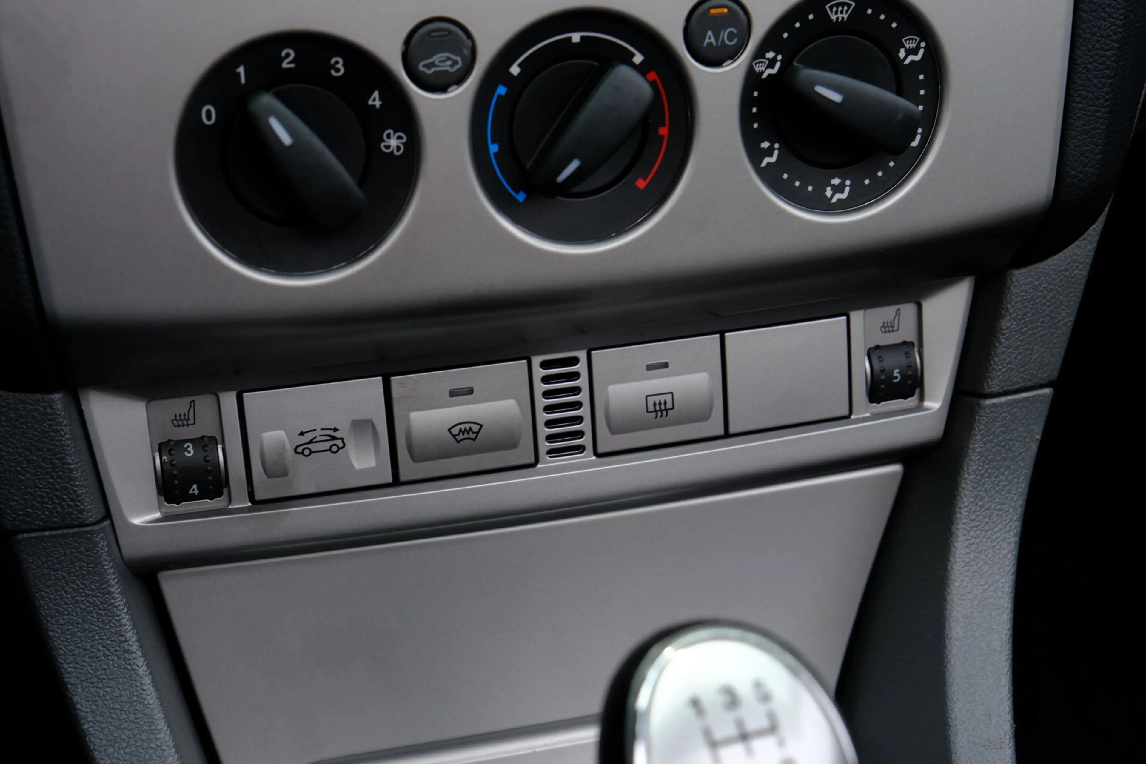 Ford Focus CC Coupé-Cabriolet 1.6 Cool & Sound Airco|Stoelverw|L — photo 12