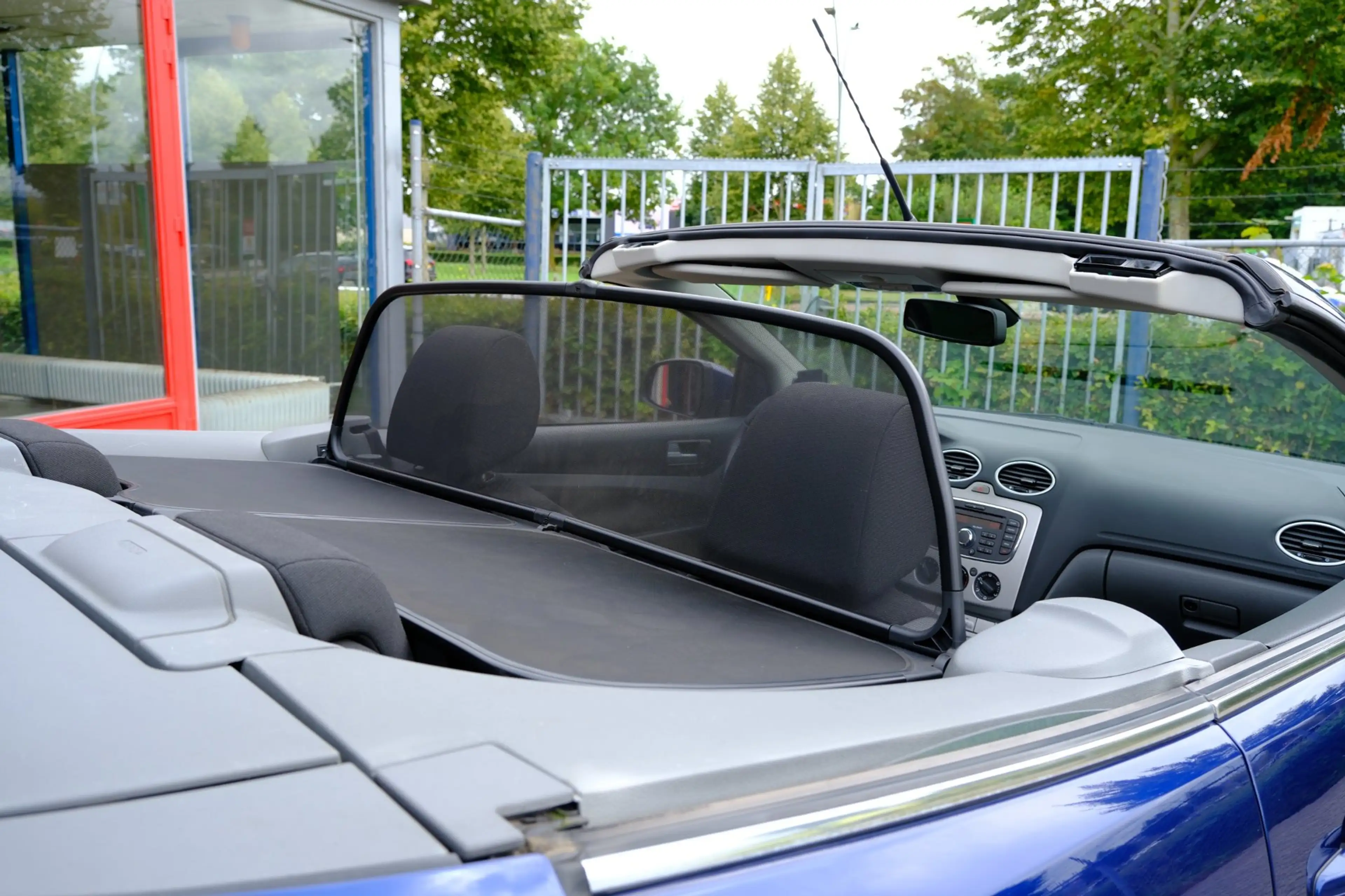 Ford Focus CC Coupé-Cabriolet 1.6 Cool & Sound Airco|Stoelverw|L — photo 9
