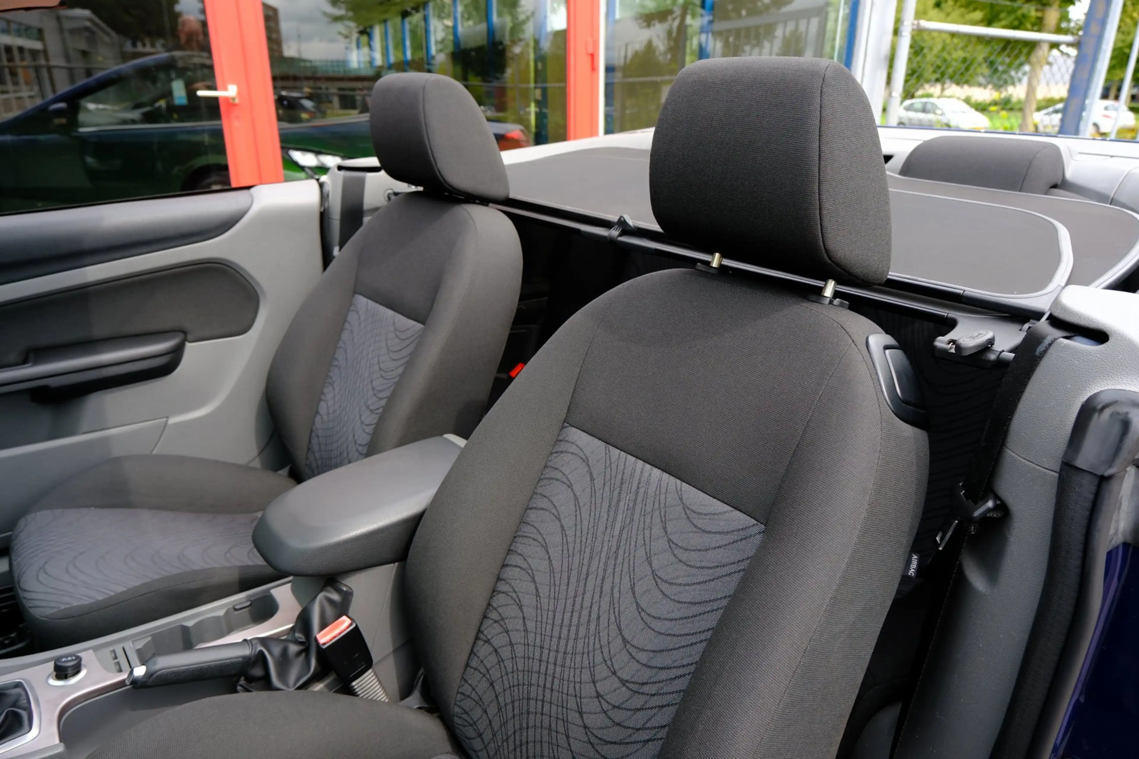 Ford Focus CC Coupé-Cabriolet 1.6 Cool & Sound Airco|Stoelverw|L — photo 19